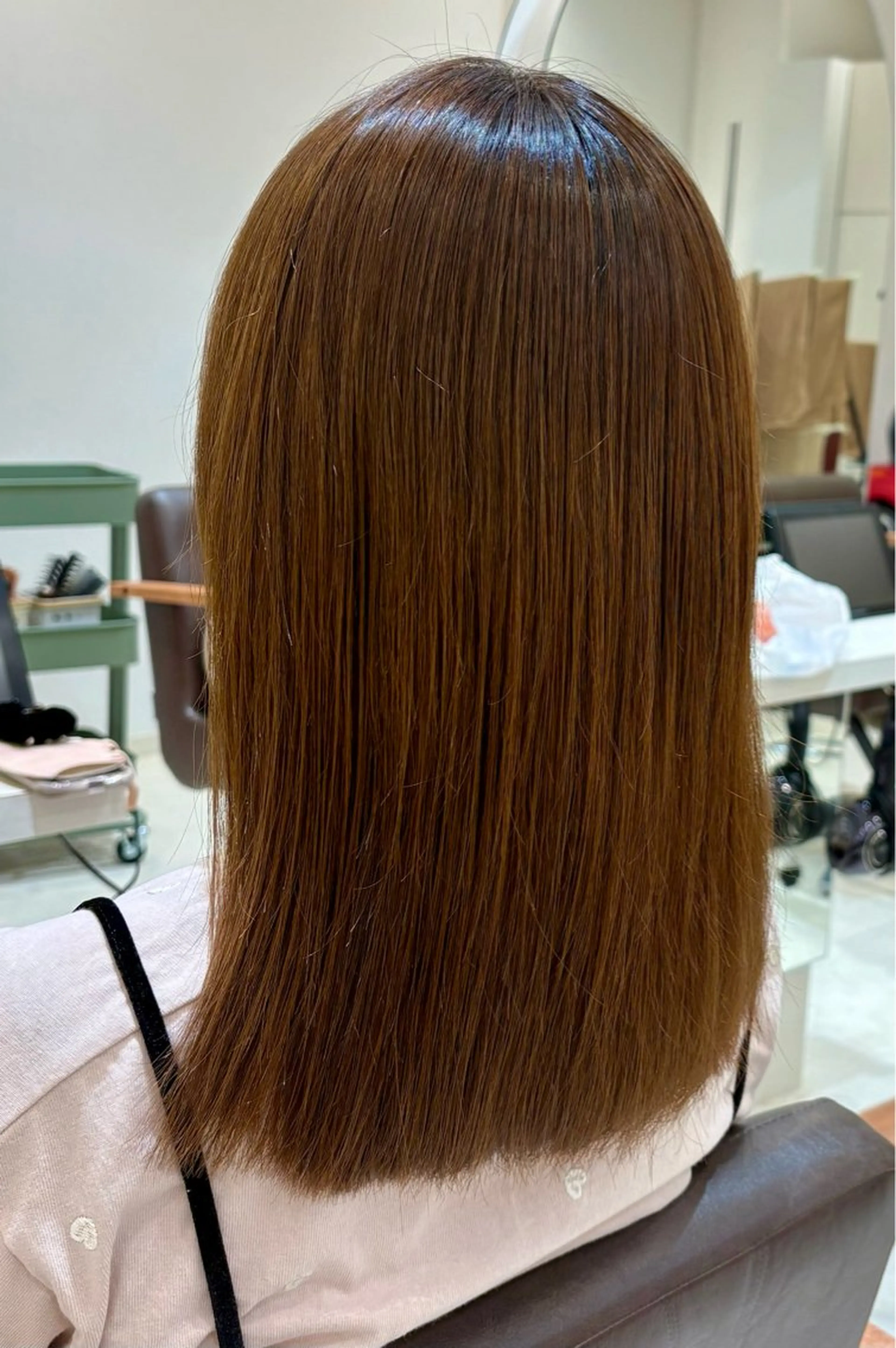 ロング カット ヘアカラー トリートメント イシカワ ユウタのヘアスタイル