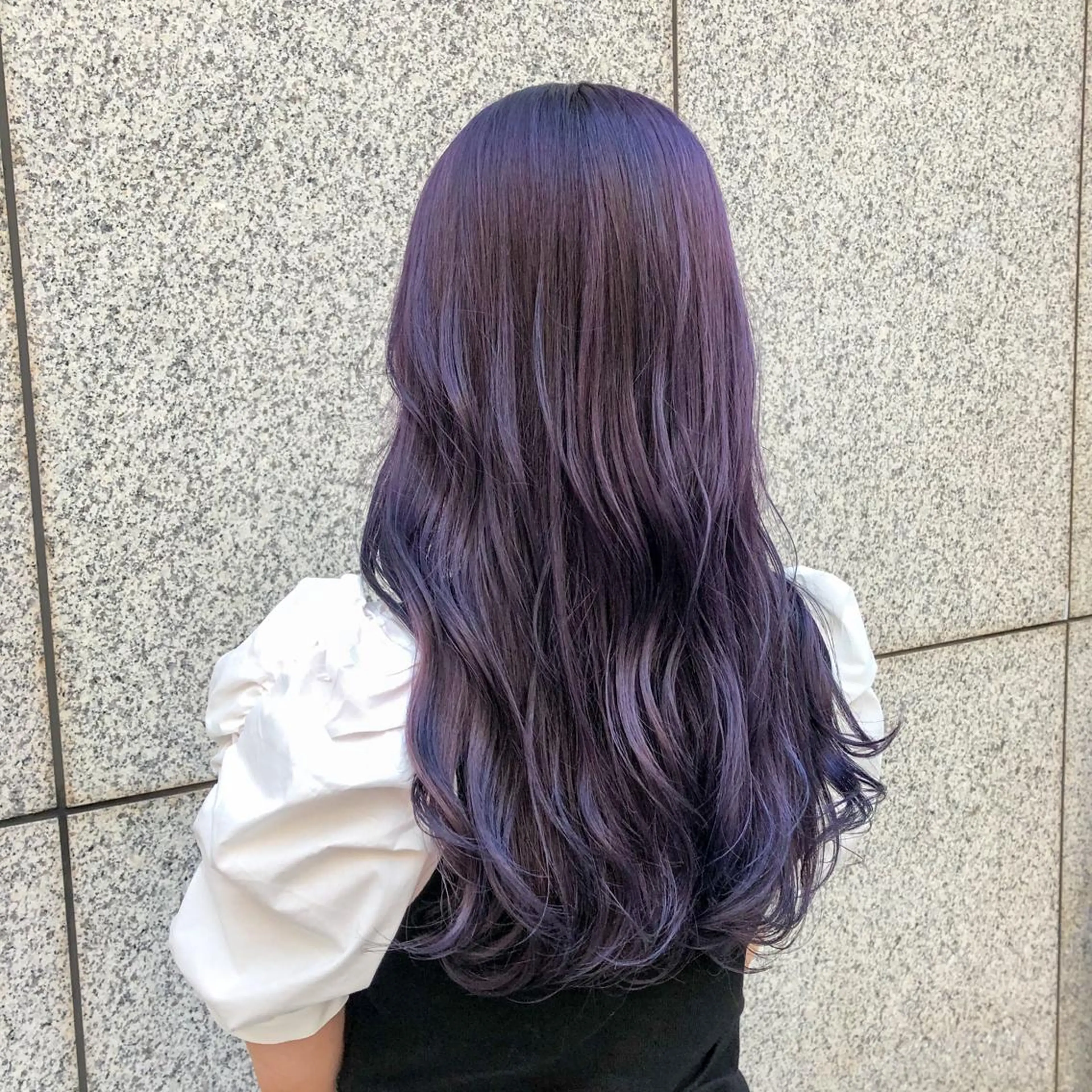 ロング カット ヘアカラー 尾籠 美幸 （オゴモリ ミユキ）のヘアスタイル