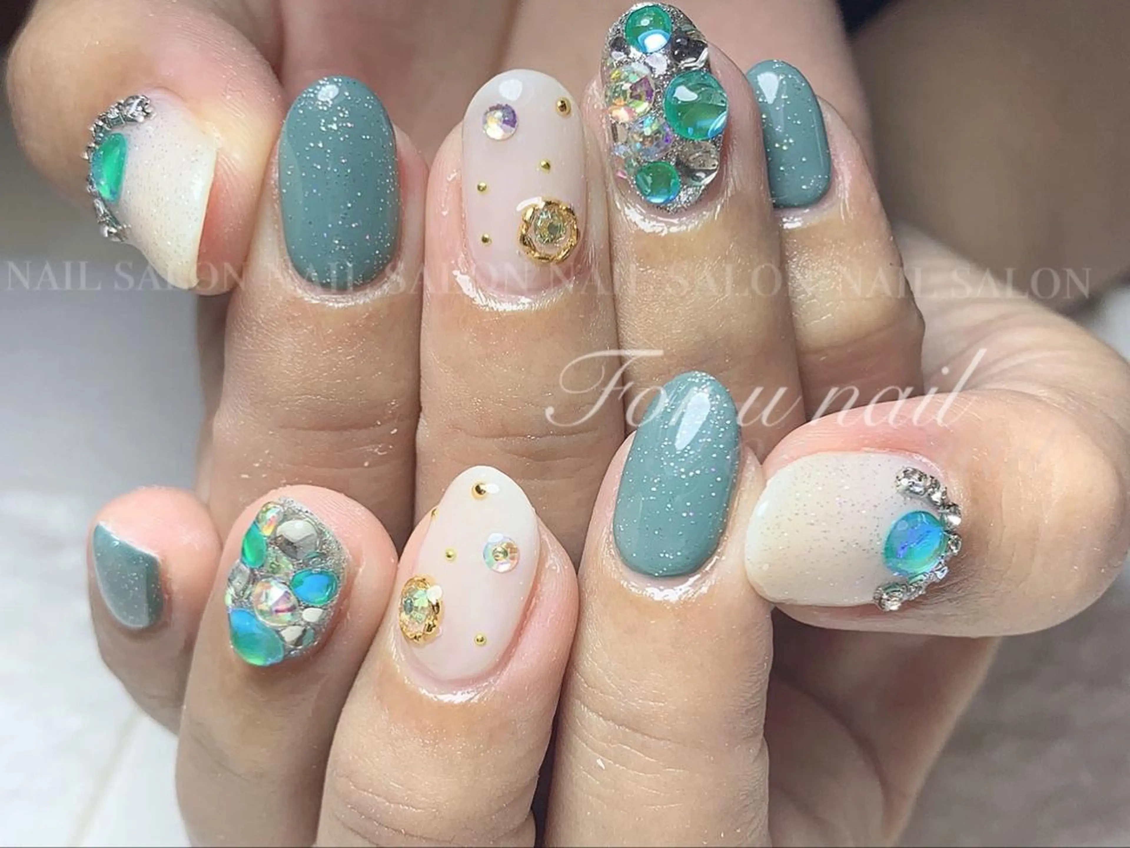 ネイル For  u  nail川崎所属・For u nailのネイルデザイン