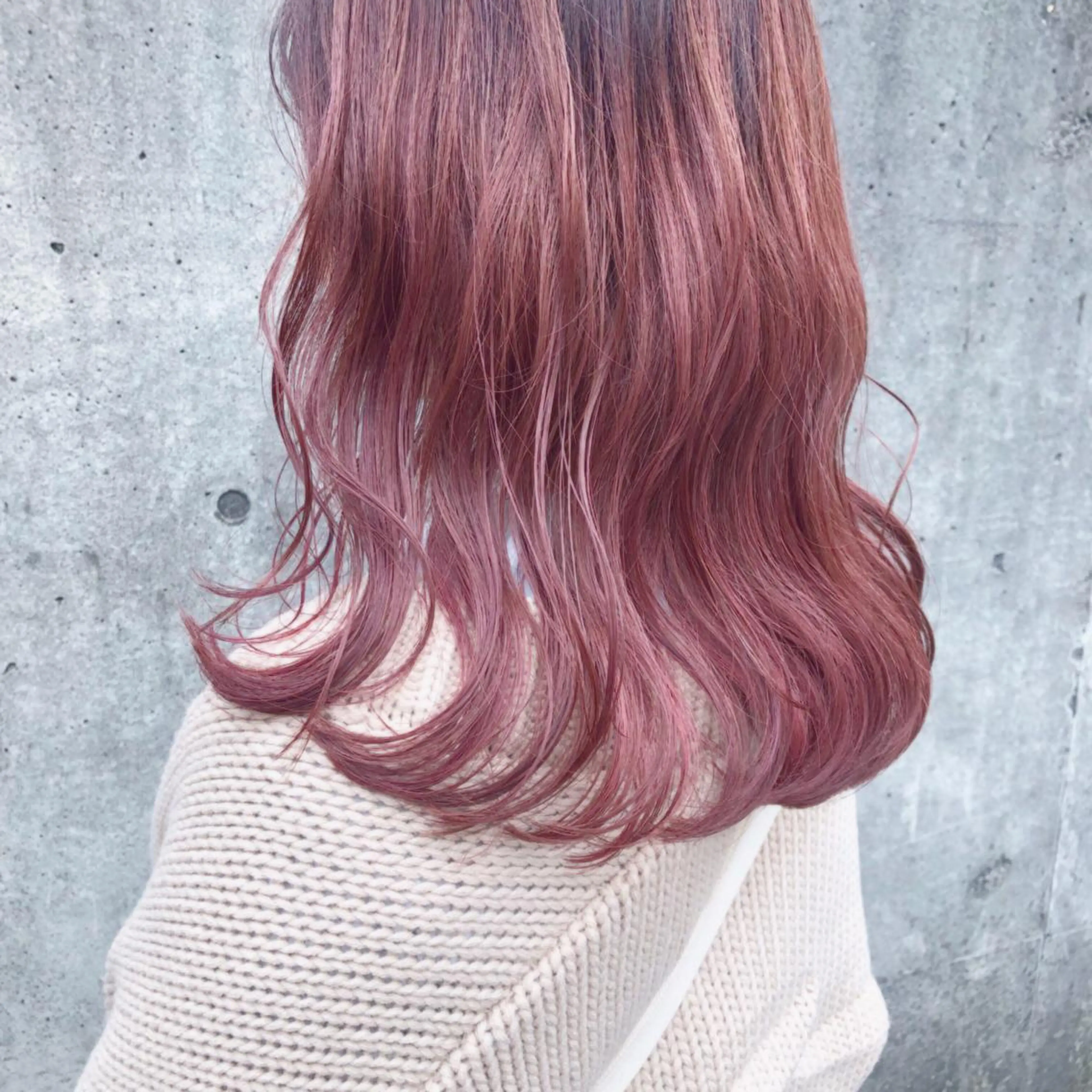 セミロング カラー パーマ ヘアアレンジ メンズ ネイル マツエク・マツパ ピンクカラー カラーマツエク ピンク レイヤーカット指名 No.1💖マユカのヘアスタイル