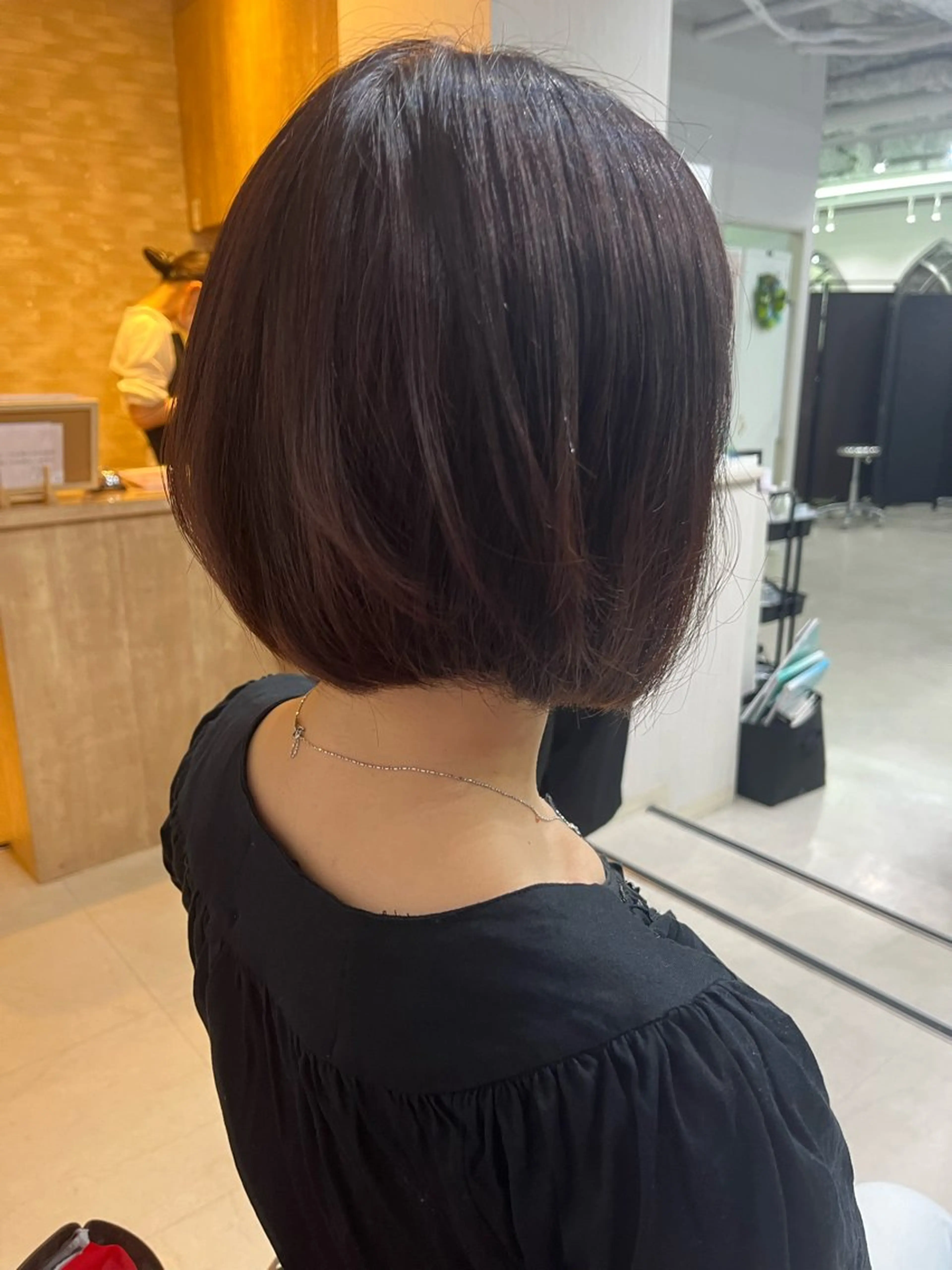 ショート レディースカット ヒロヤのヘアスタイル