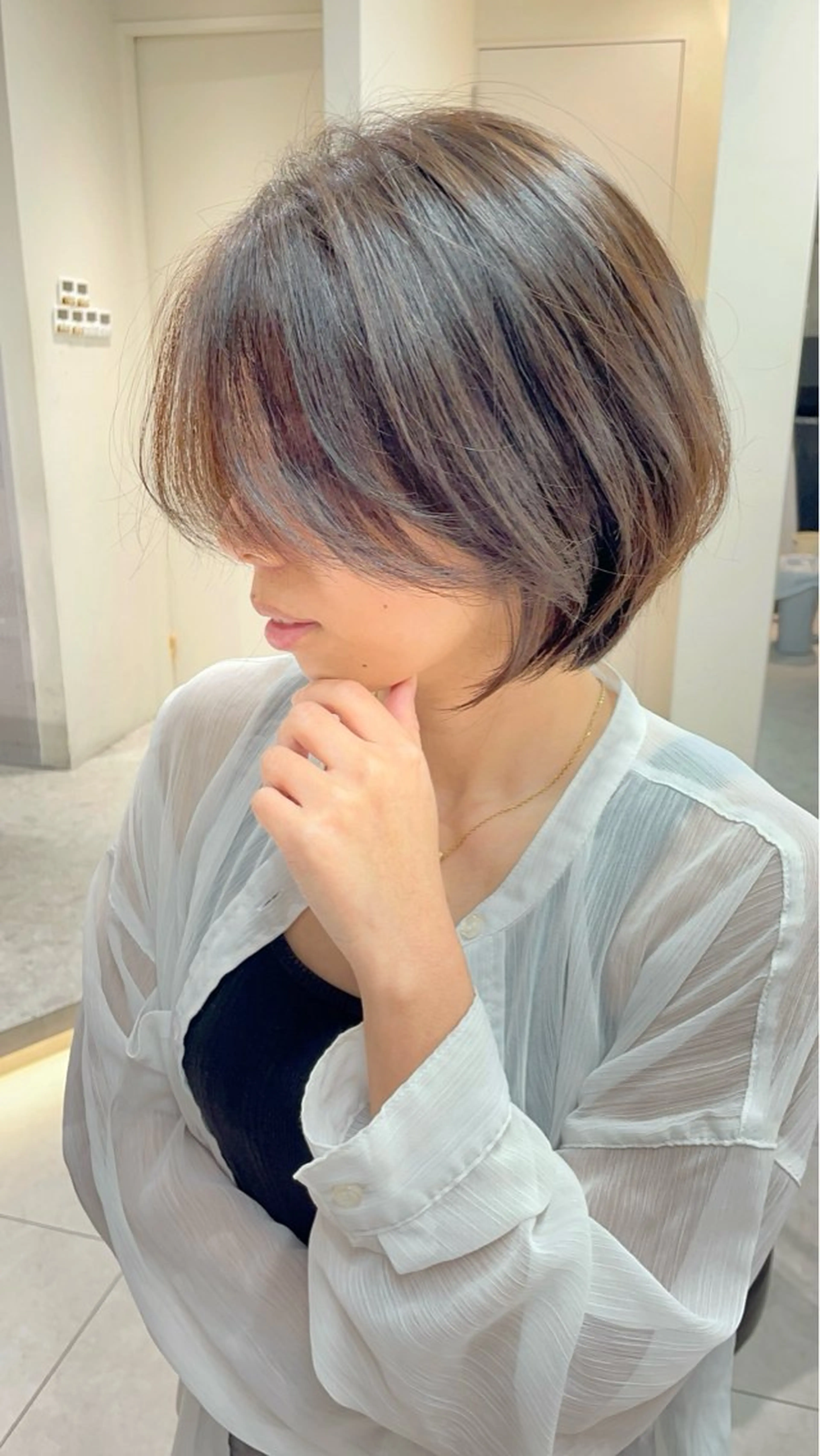 ショート カット ヘアカラー トリートメント 似合わせカット✂️✖ 地毛風縮毛矯正のヘアスタイル