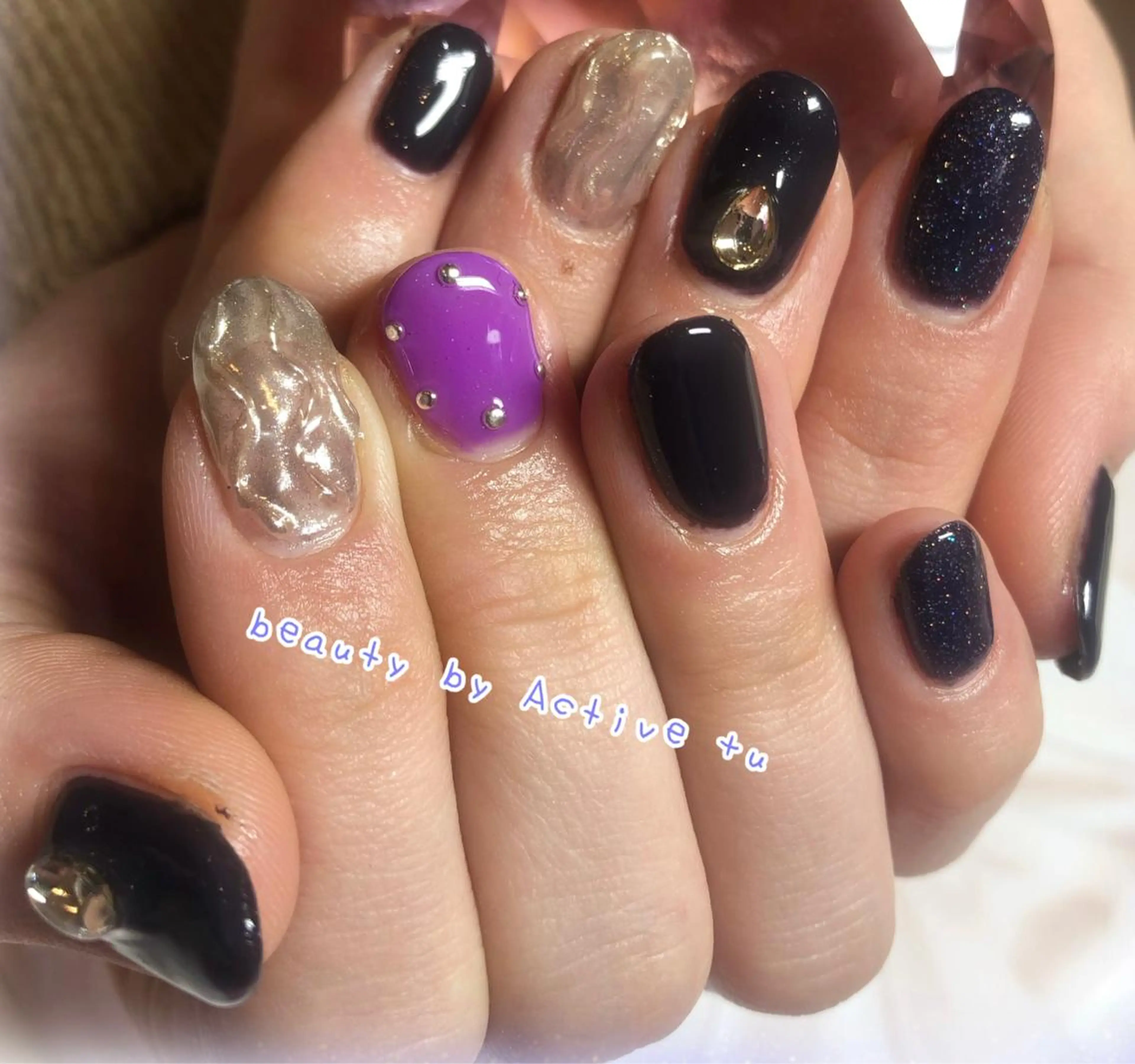 ネイル ハンドネイル 🎀REINA 🎀のネイルデザイン