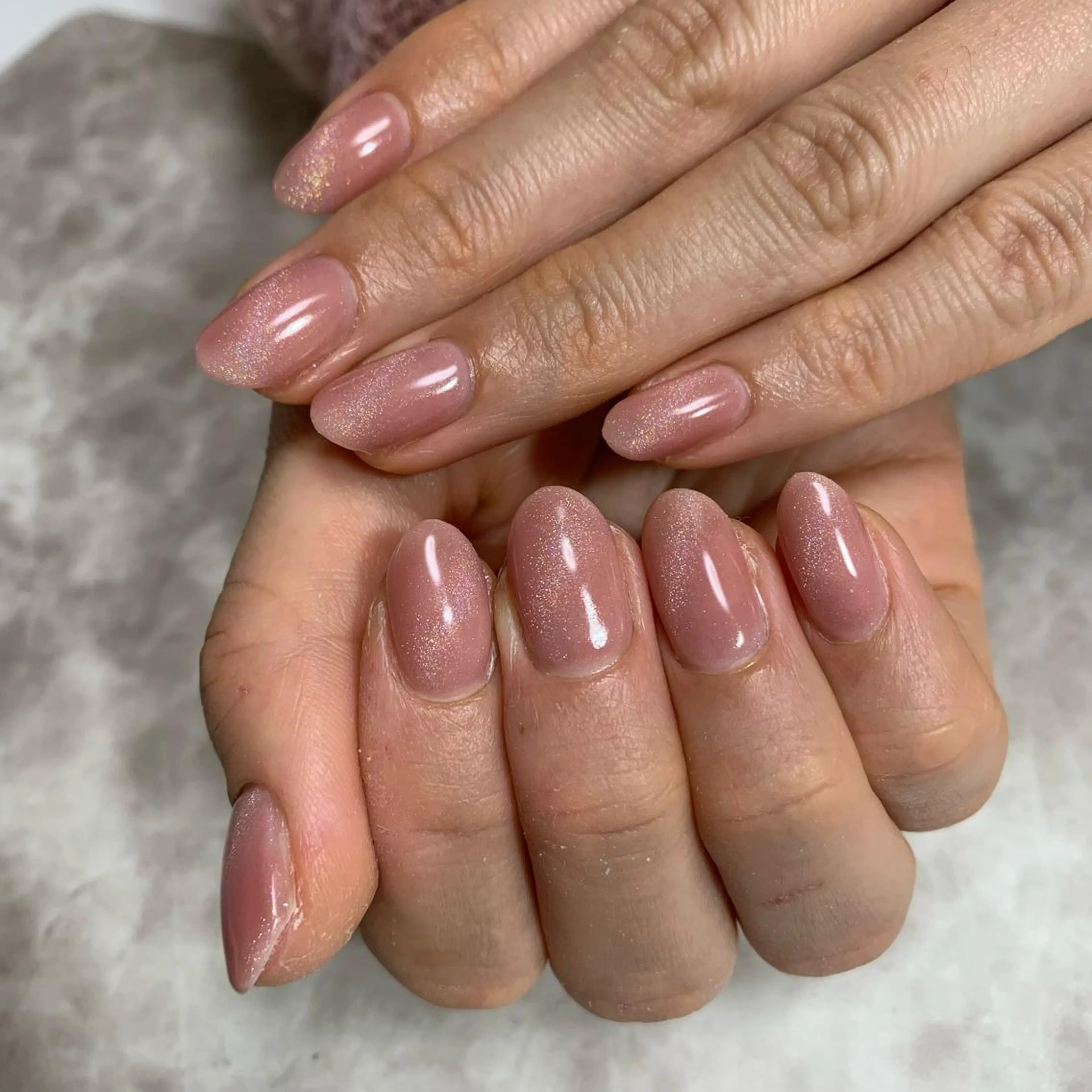 ネイル マグネットネイル オフィスネイル シンプルネイル salon Hush Hushのネイルデザイン