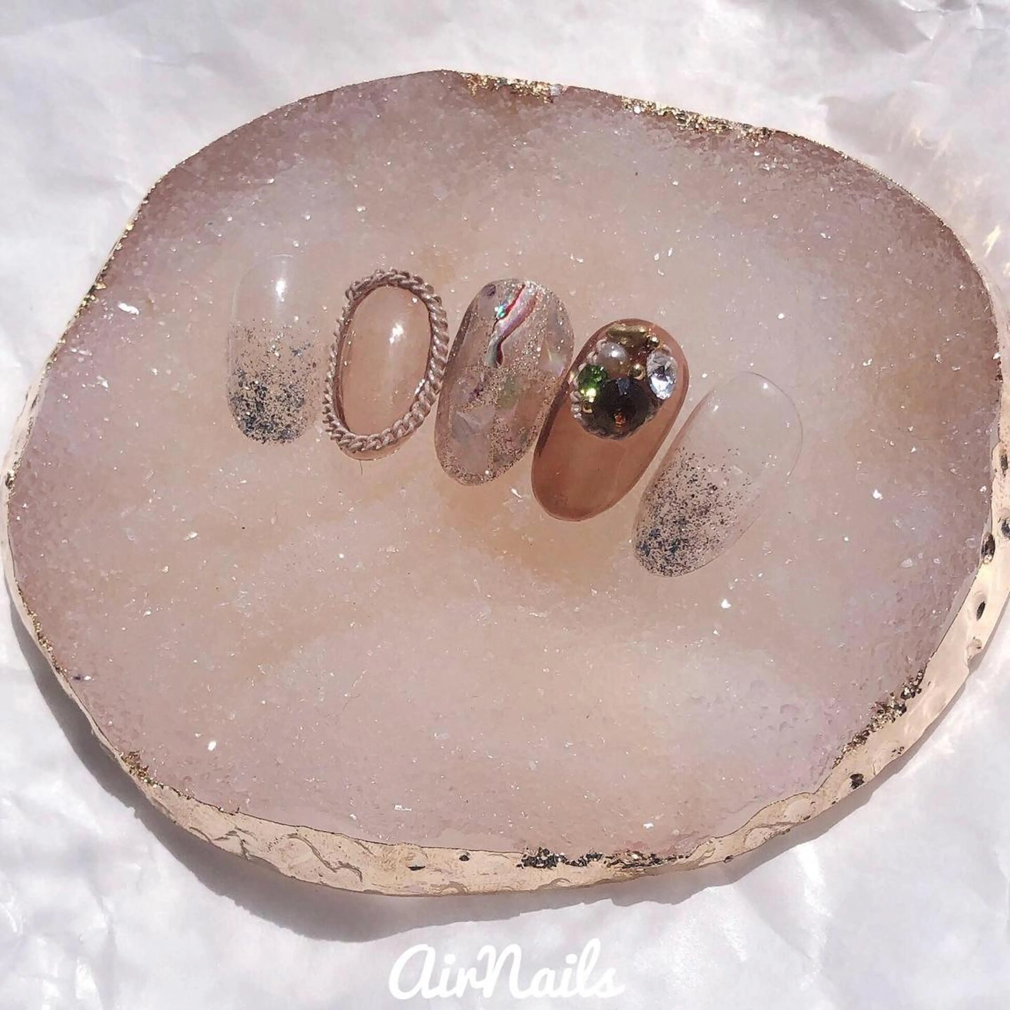 ネイル ハンドネイル フットネイル ♡ airnails ♡のネイルデザイン