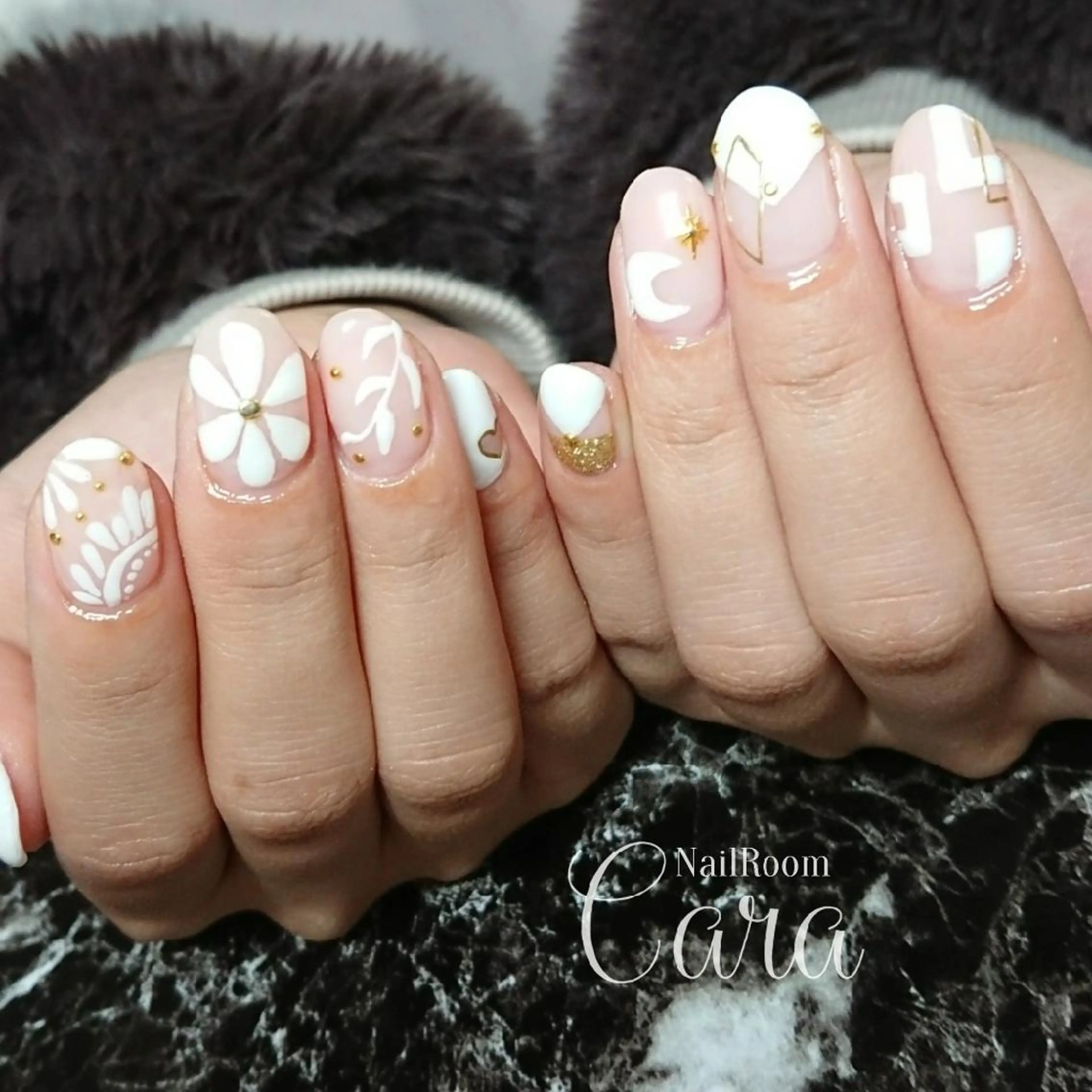 ネイル ハンドネイル instinkt_ Mio Mizunoのネイルデザイン