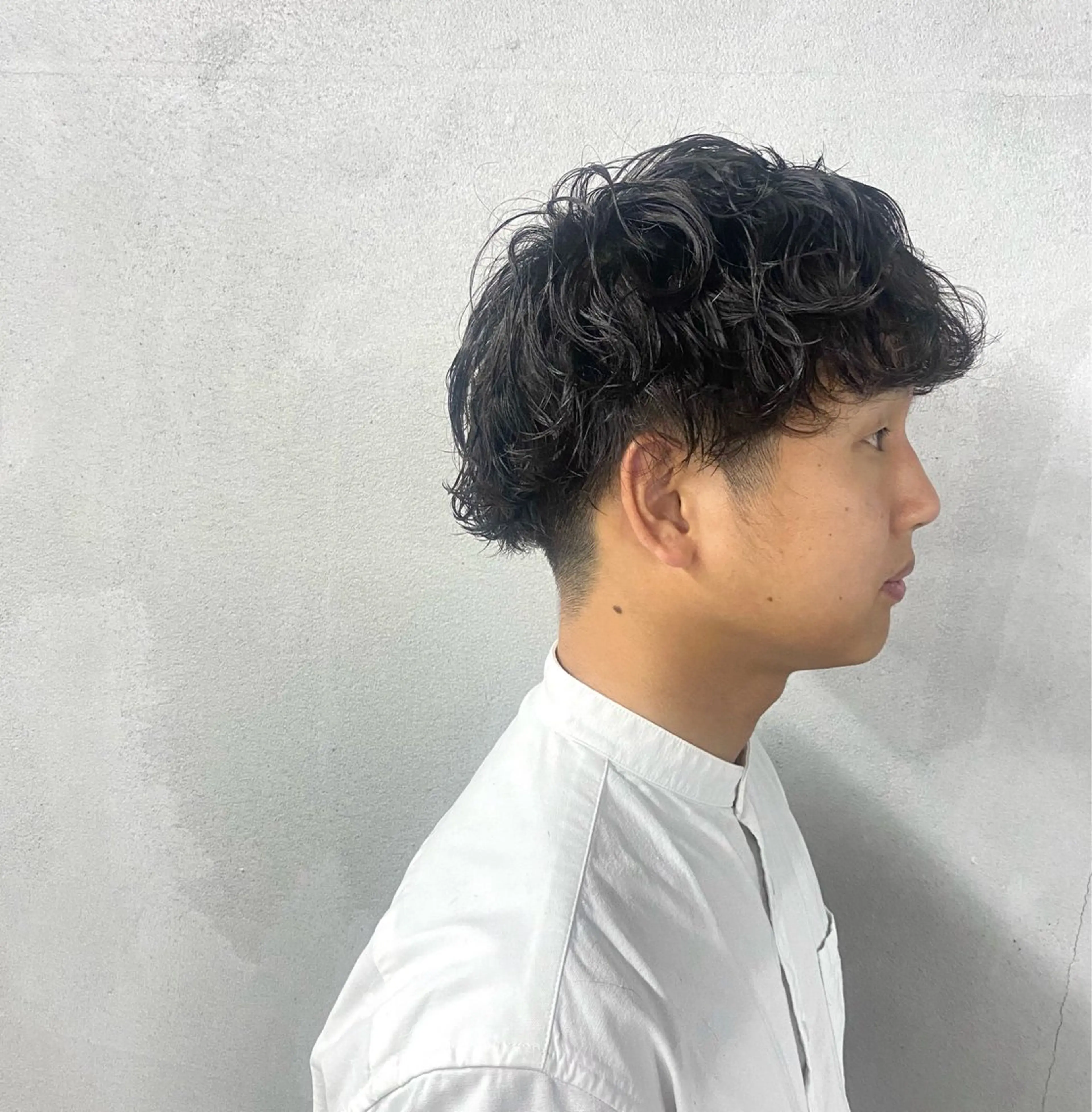 パーマ メンズ 波巻きパーマ カット パーマ トリートメント #ボブ #ウルフ #tag佐藤璃美のヘアスタイル