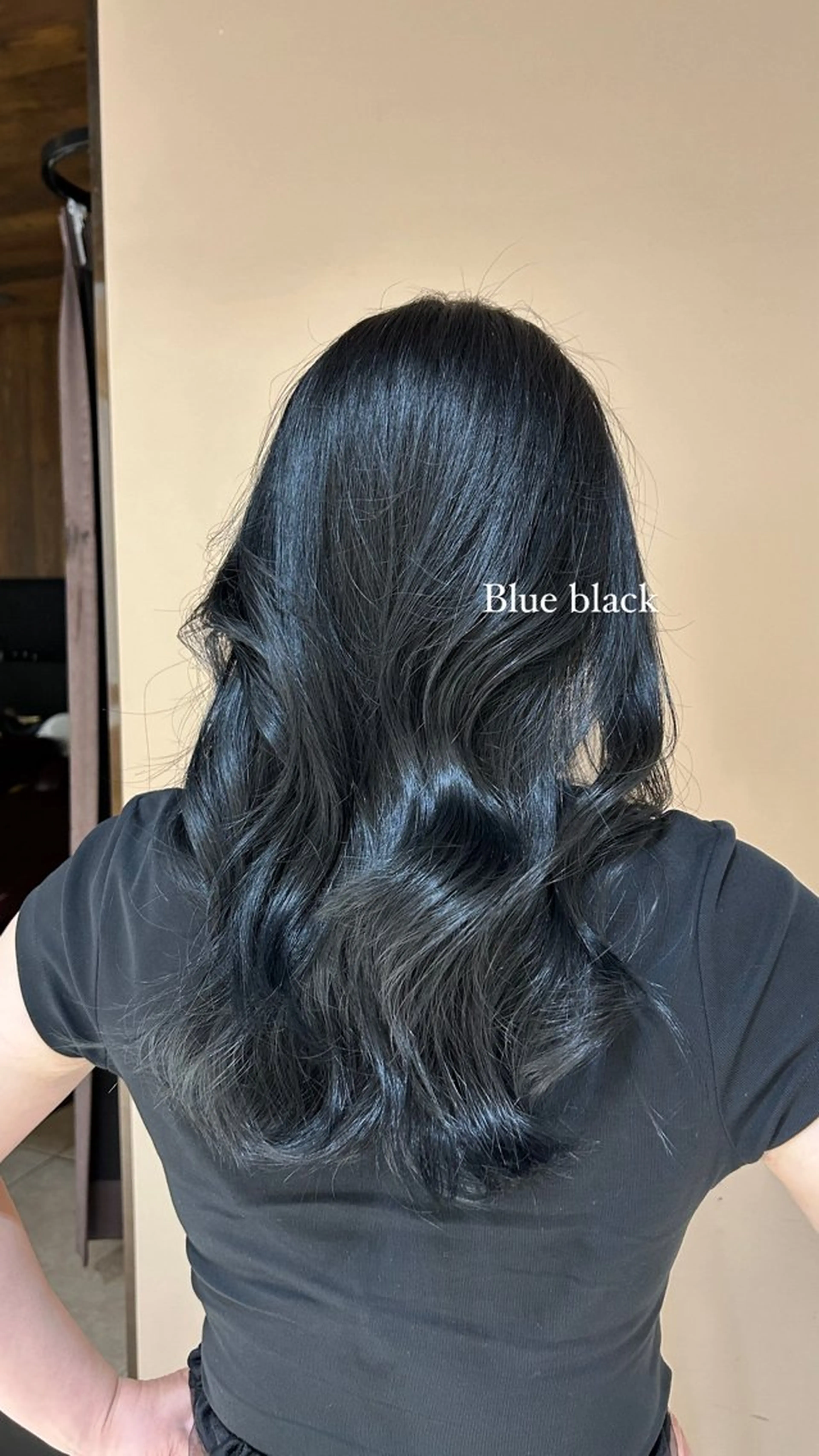 ロング 加藤 優里のヘアスタイル