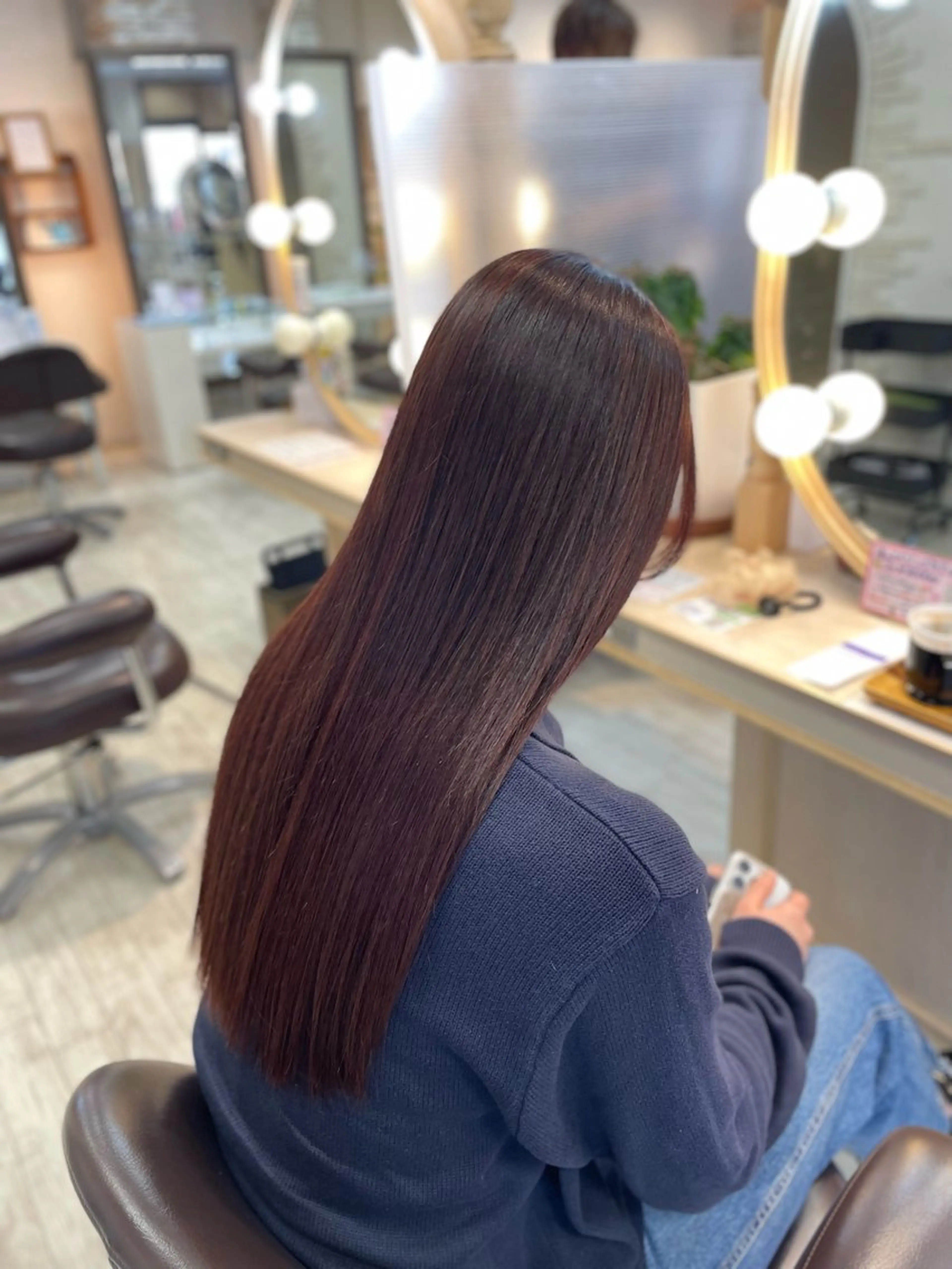 ロング KEEN.渋沢/ 横溝小夏のヘアスタイル