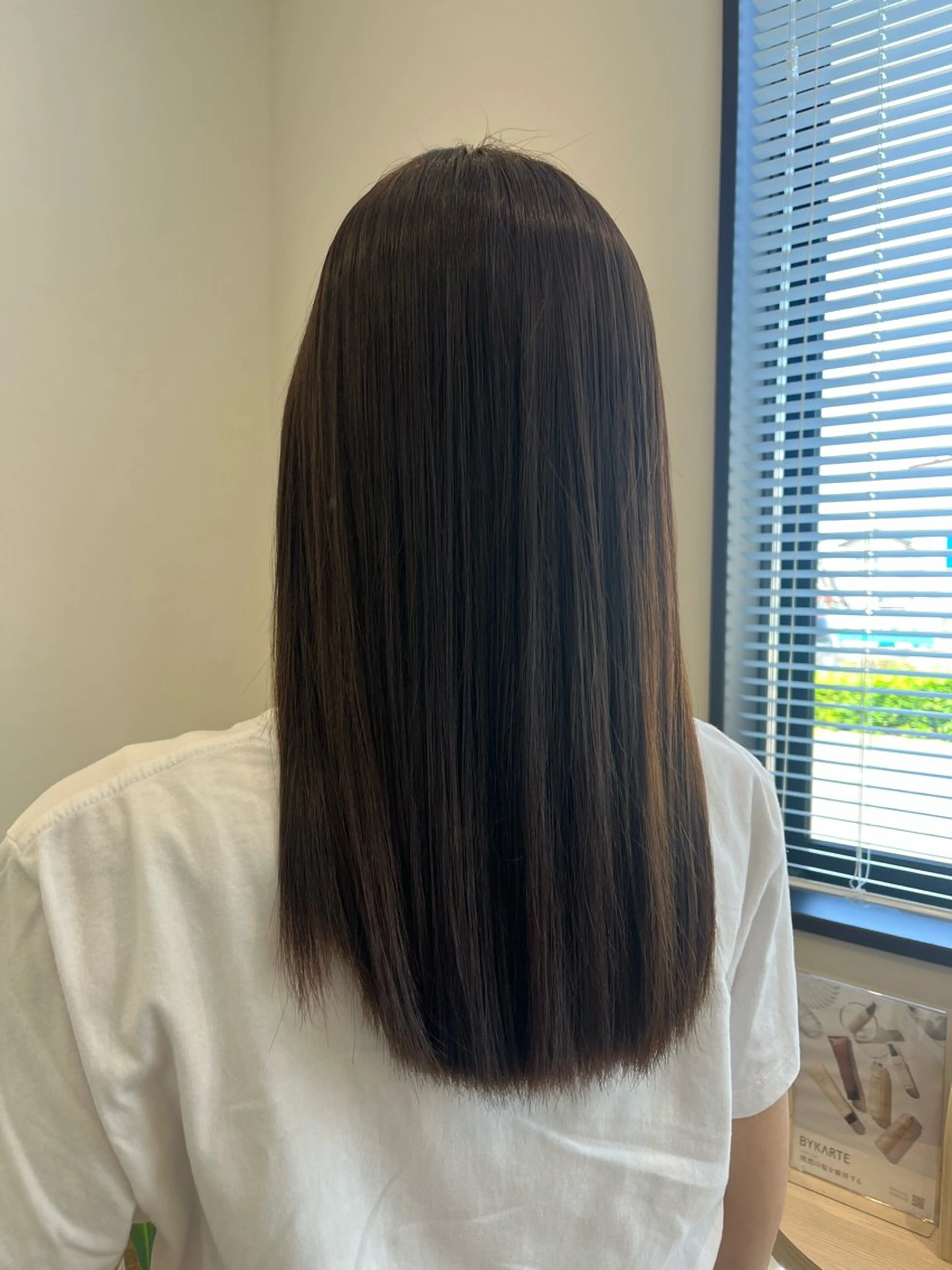 カラー ヘアカラー 梅山 美咲のヘアスタイル