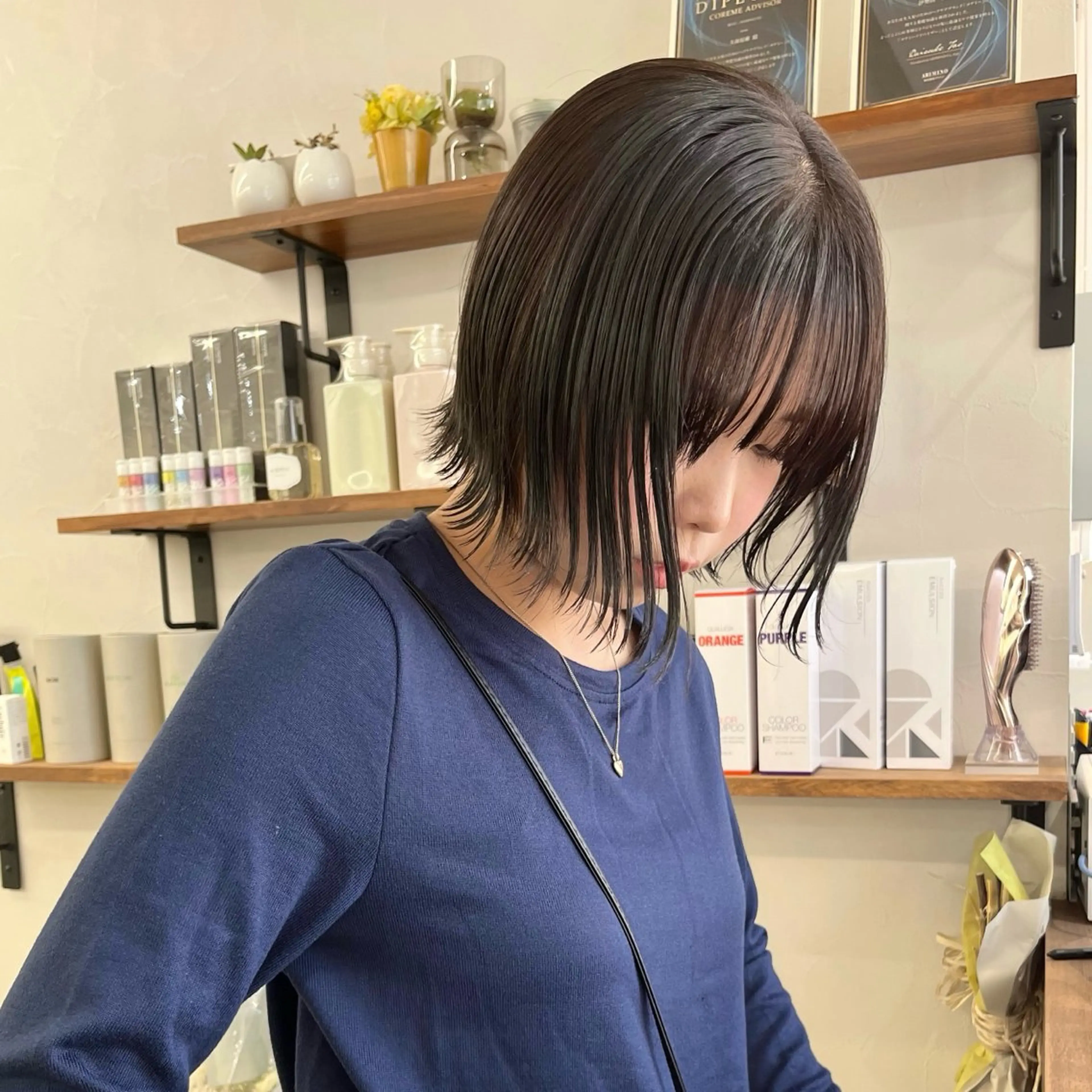 ショート 切りっぱなしボブ ボブ 髪質改善 レイヤーカット 似合わせカット カット トリートメント 朝がちょっと楽しくな るshort･bobのヘアスタイル