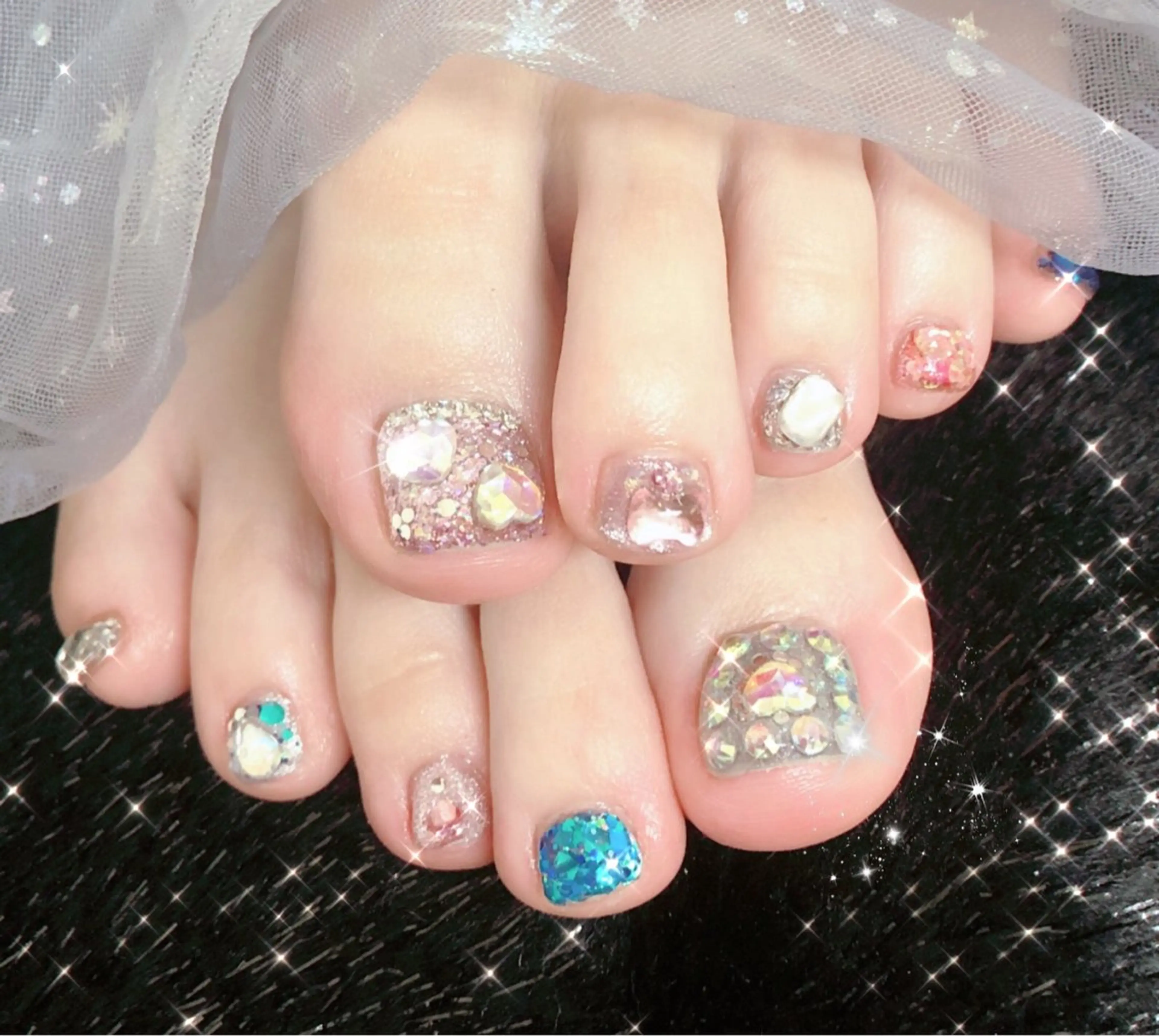 ネイル フットネイル フレンチネイル ジェルネイル ガラスフレンチ ハート フットネイル 大門浜松町 ネイルのネイルデザイン