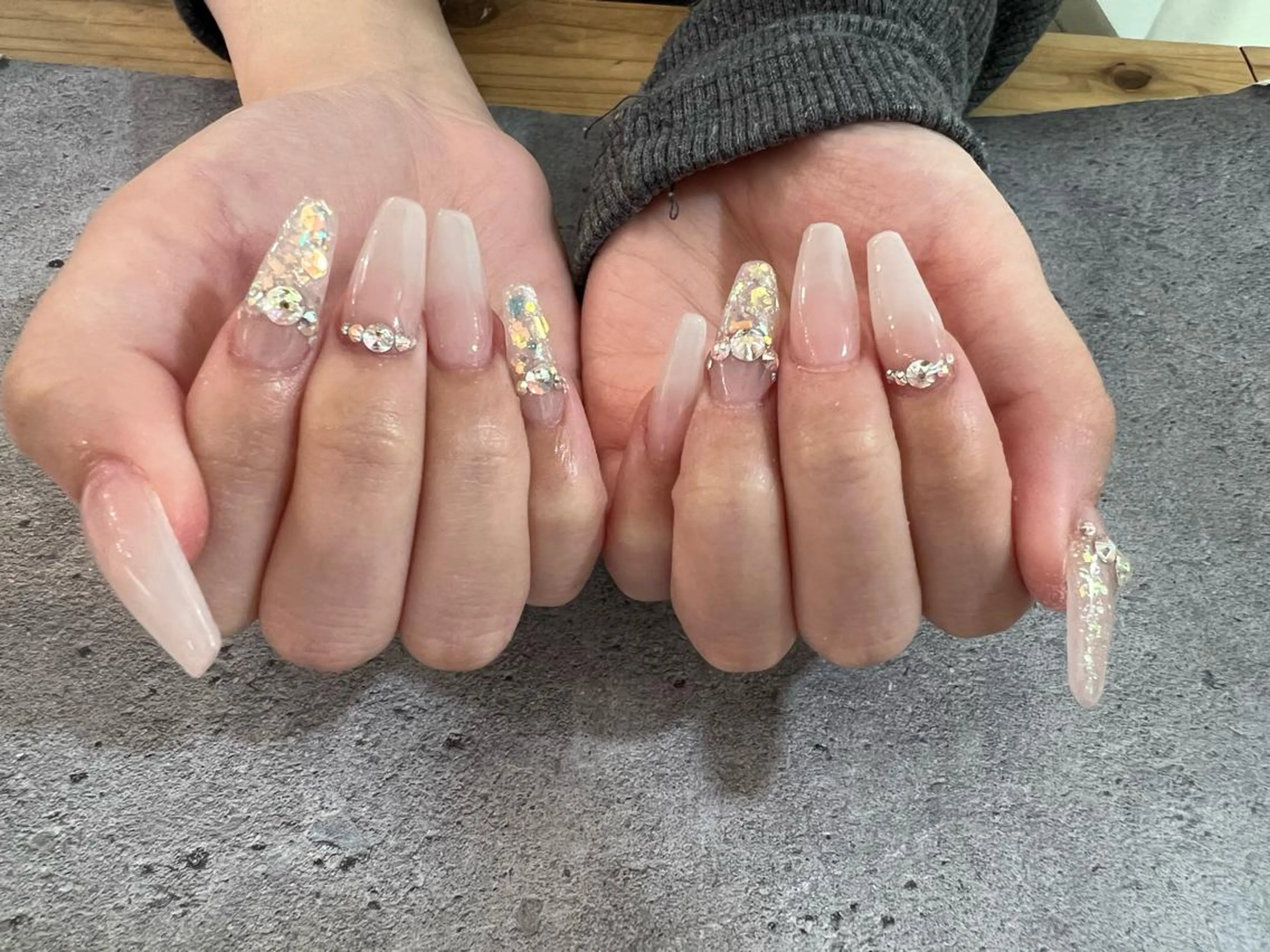 ロング ネイル Nail&Eye lashレクランのネイルデザイン