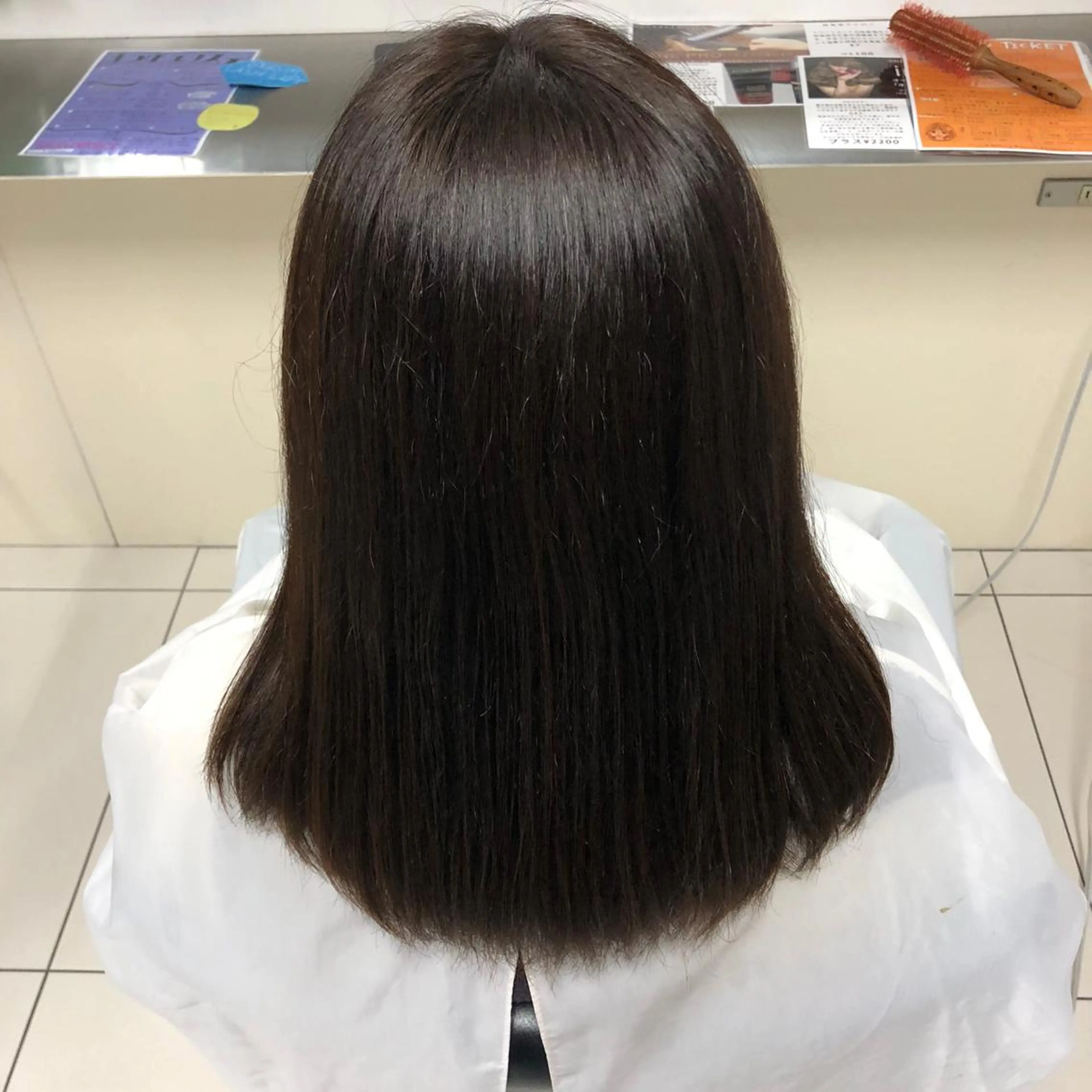 セミロング カラー まつ毛/アイブロウ /髪質改善カラーのヘアスタイル