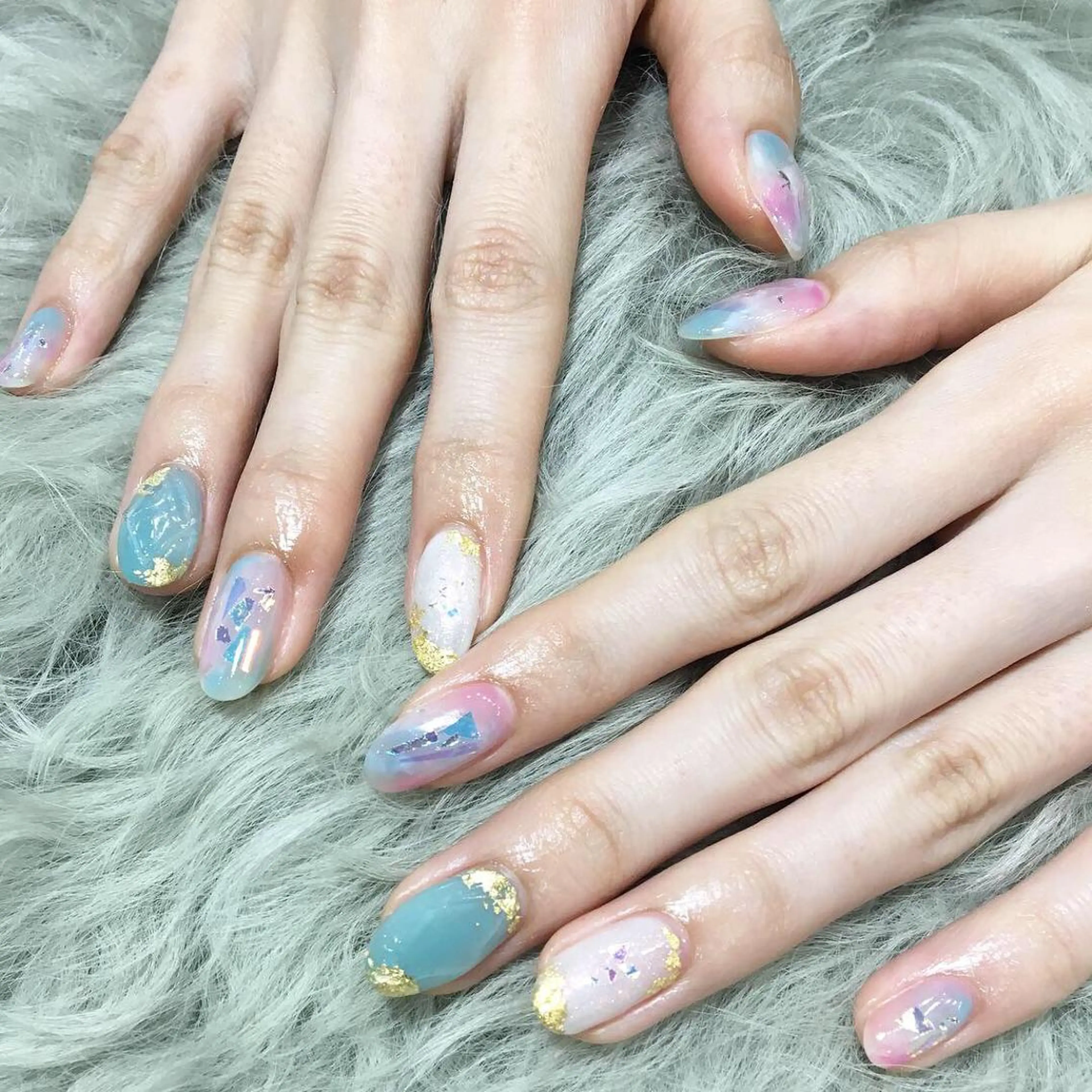 ネイル Nailsalon Charis.yuのネイルデザイン
