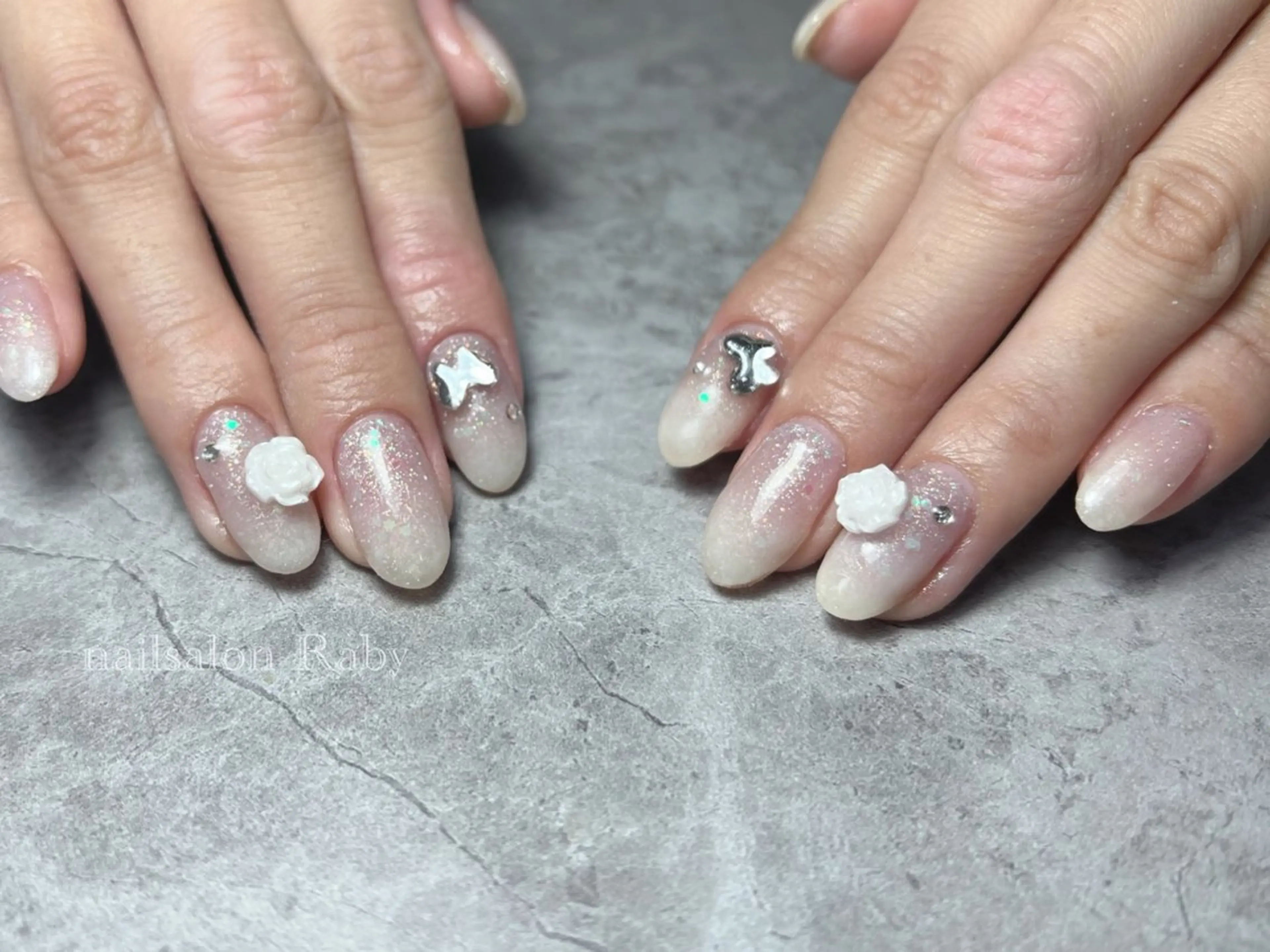 ネイル ハンドネイル CURE所属・nailist Nanaのネイルデザイン