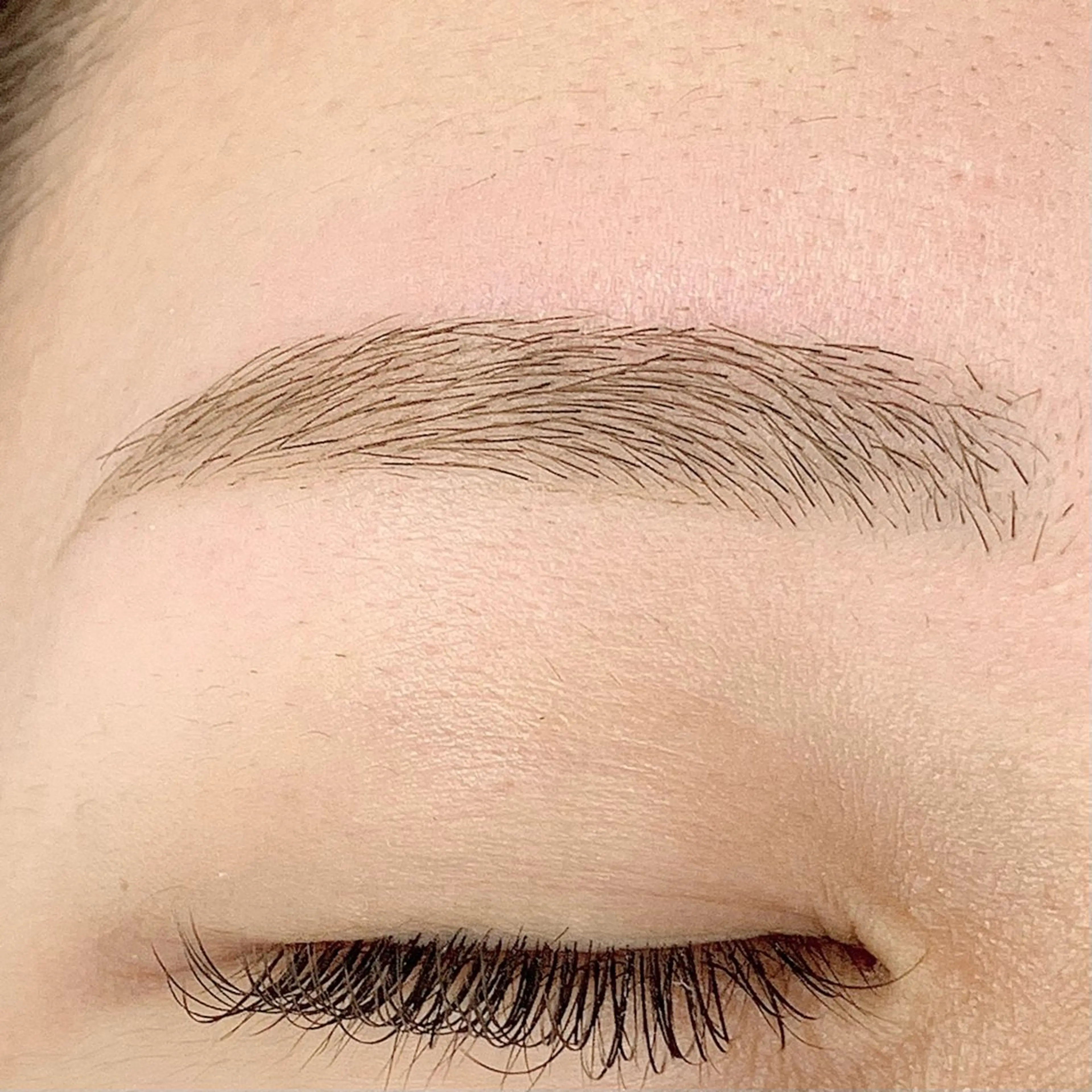 アイブロウ 眉毛ワックス脱毛 マツパ BellFlower Aki(眉・まつげ)のマツエク・マツパデザイン