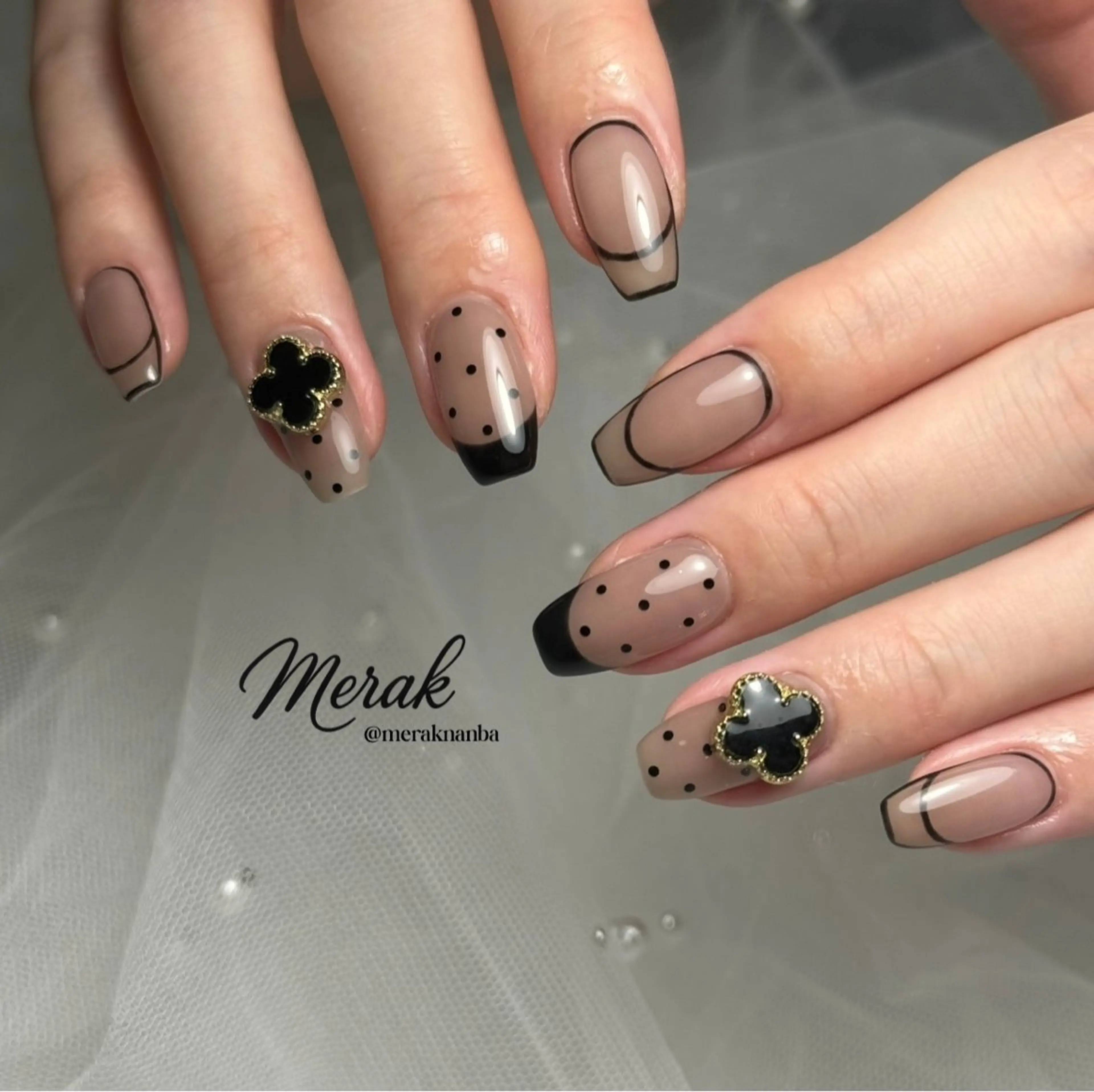 ネイル ハンドネイル merak 難波 Kurobuchiのネイルデザイン