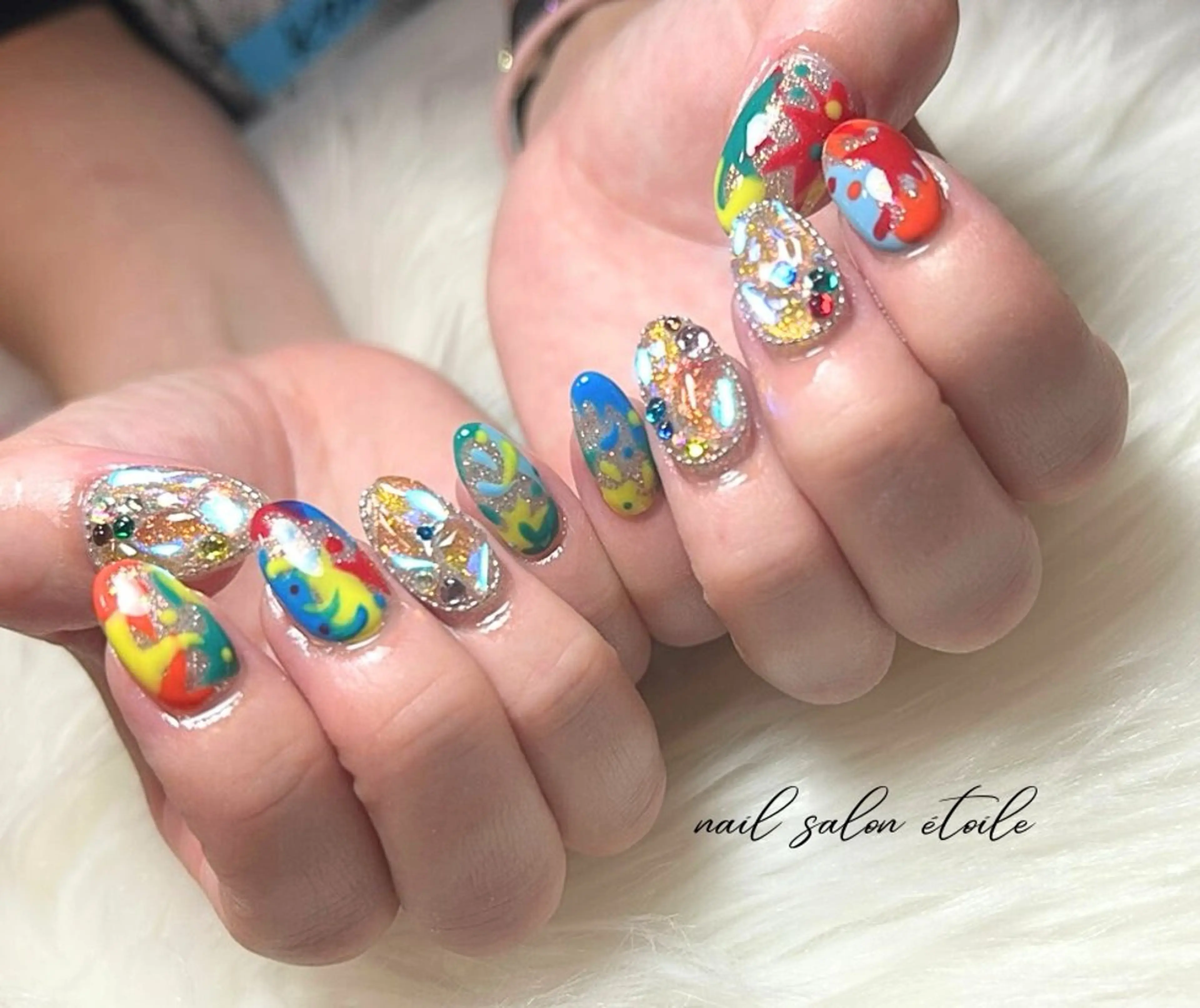 ネイル キラキラネイル ストーンネイル ハンドネイル nail salon étoileのネイルデザイン