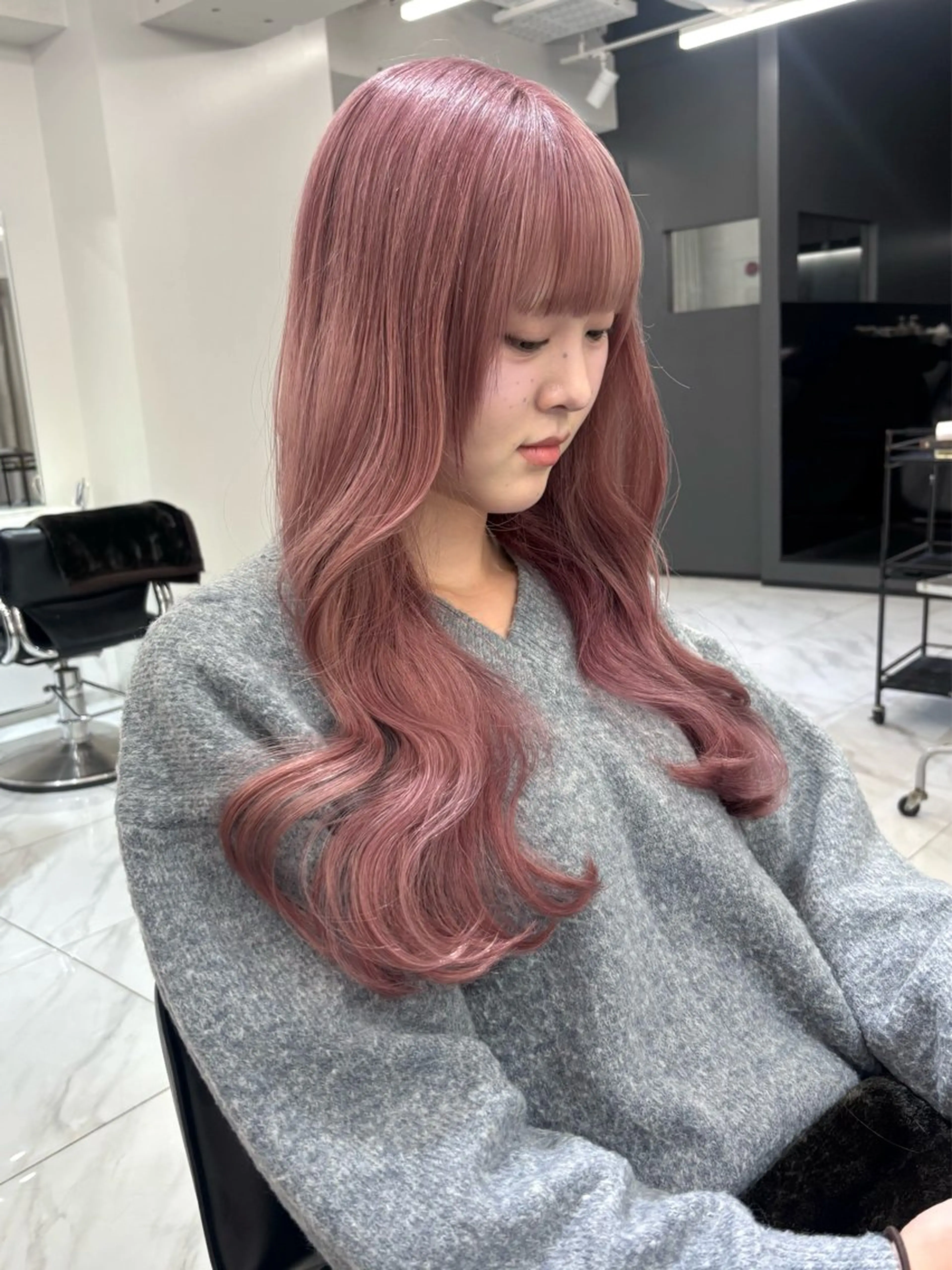 ロング カラー ブリーチ ピンクカラー ヘアカラー トリートメント 韓国レイヤーカット 渋谷/Satsukiのヘアスタイル