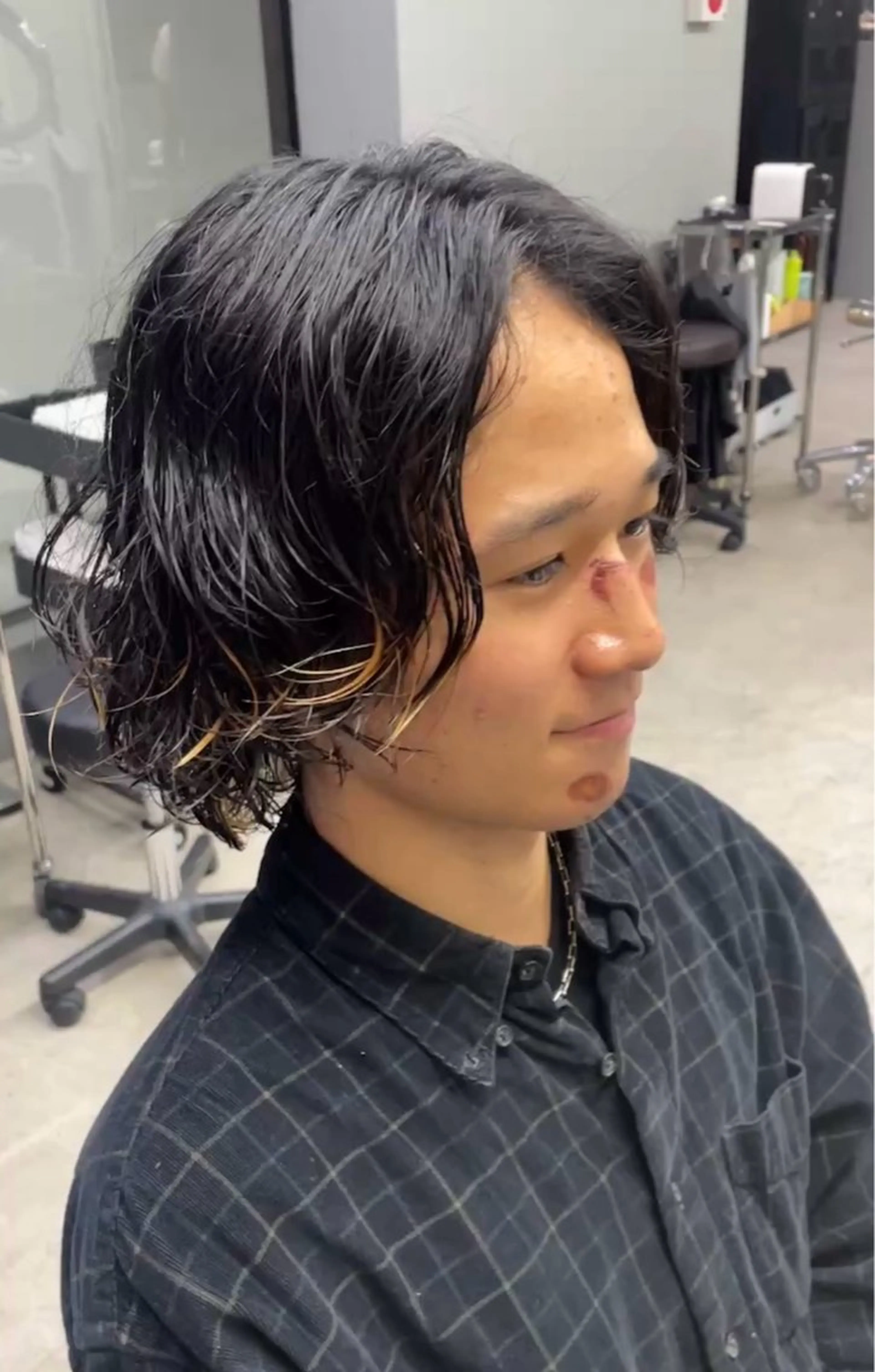 セミロング カラー パーマ カット パーマ メンズ専門サロン wokeのヘアスタイル