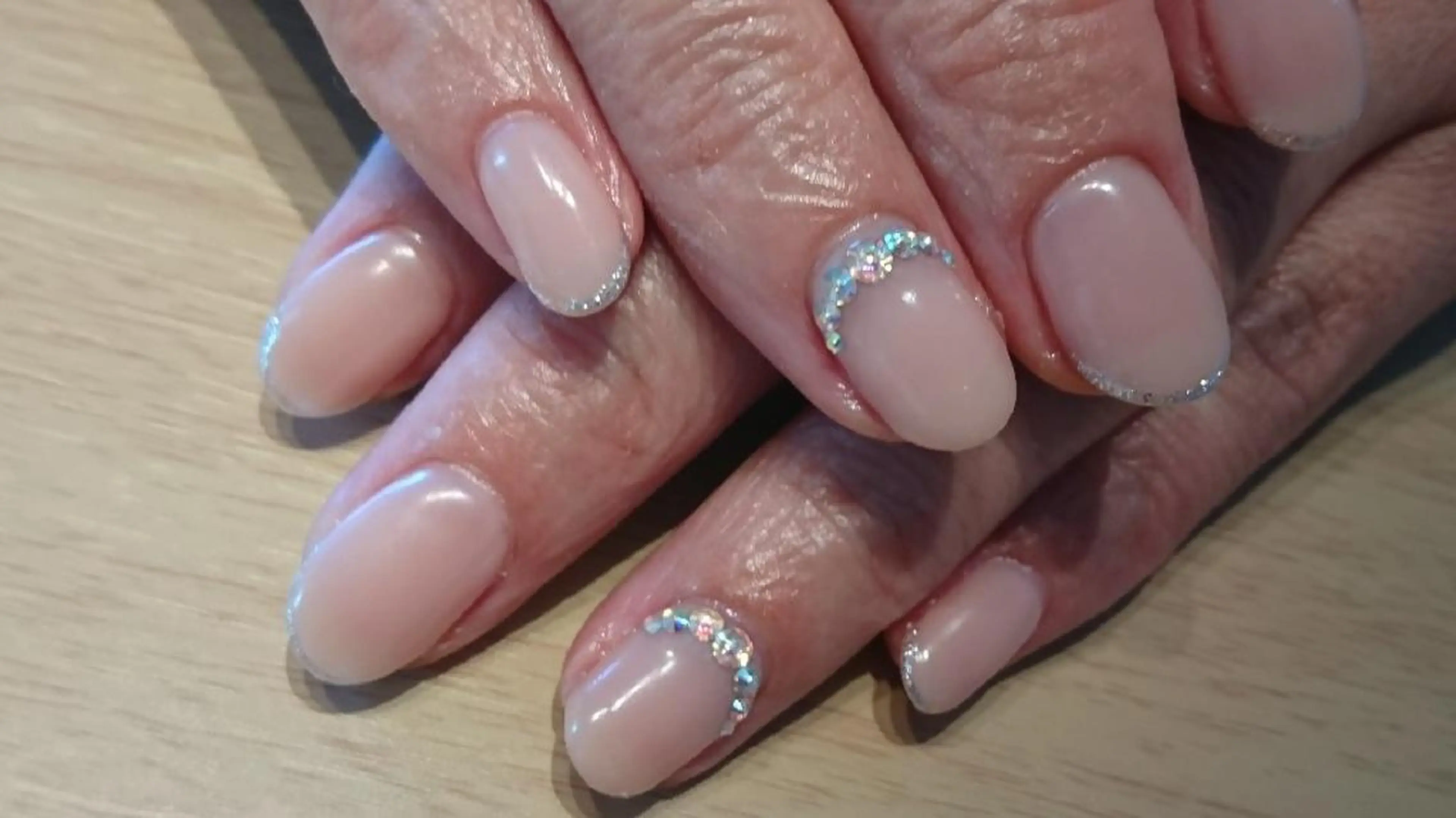 ネイル ストーンネイル Nail Space R所属・ネイルスペースR 小林のネイルデザイン