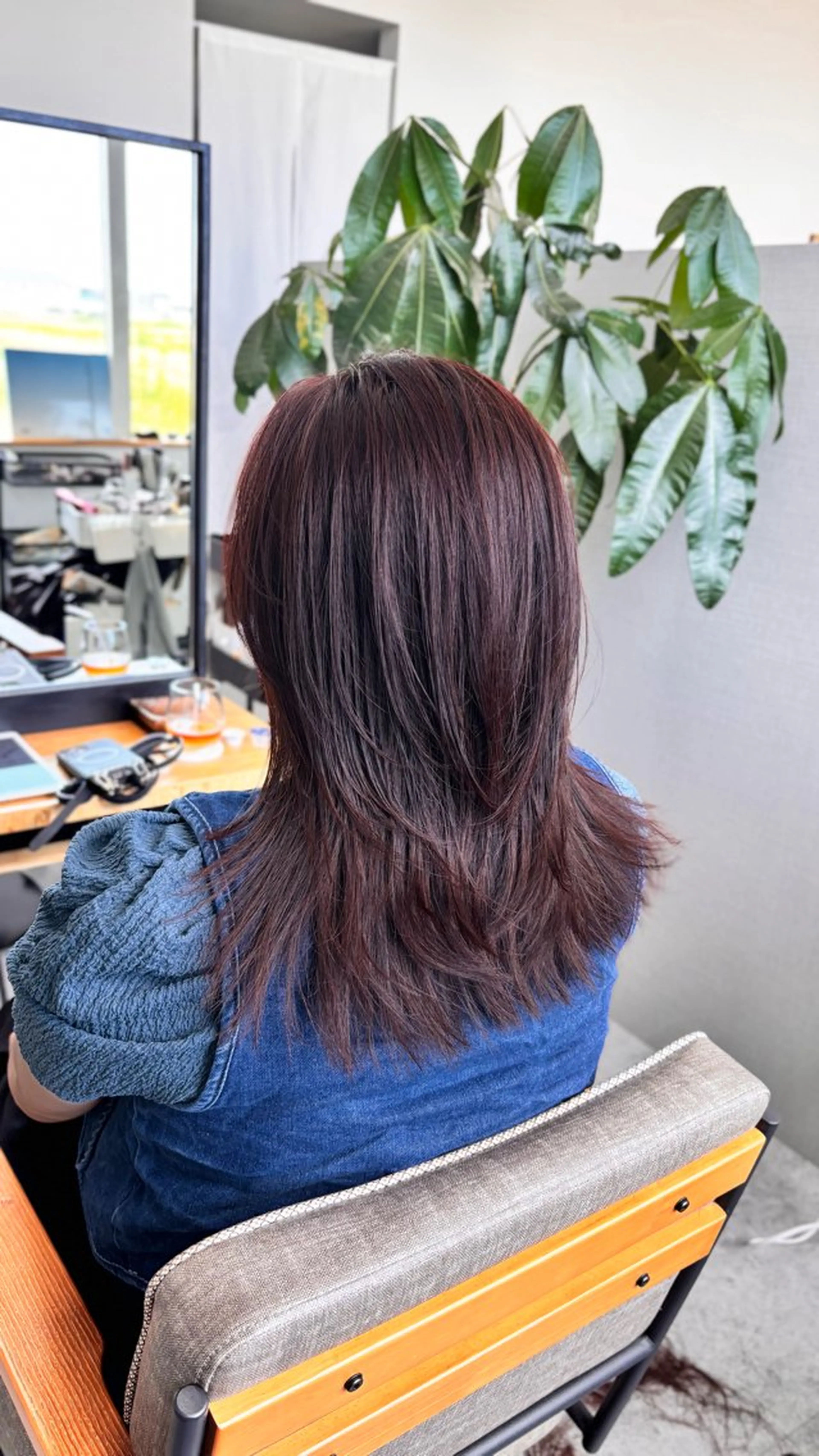 ミディアム カラー ハッシュカット カット ヘアカラー KOKUA【コクア】所属・松川優真 【髪質改善】のヘアスタイル