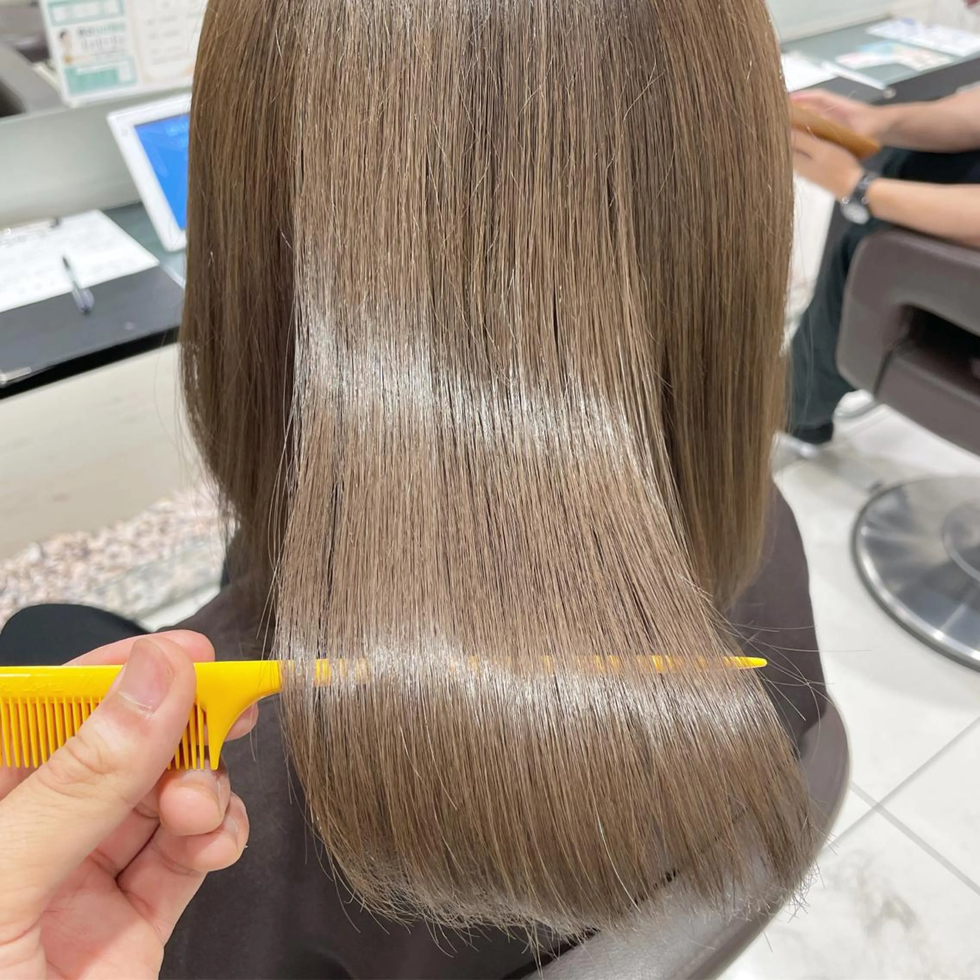 カラー カット ヘアカラー トリートメント EARTH 山﨑龍馬のヘアスタイル