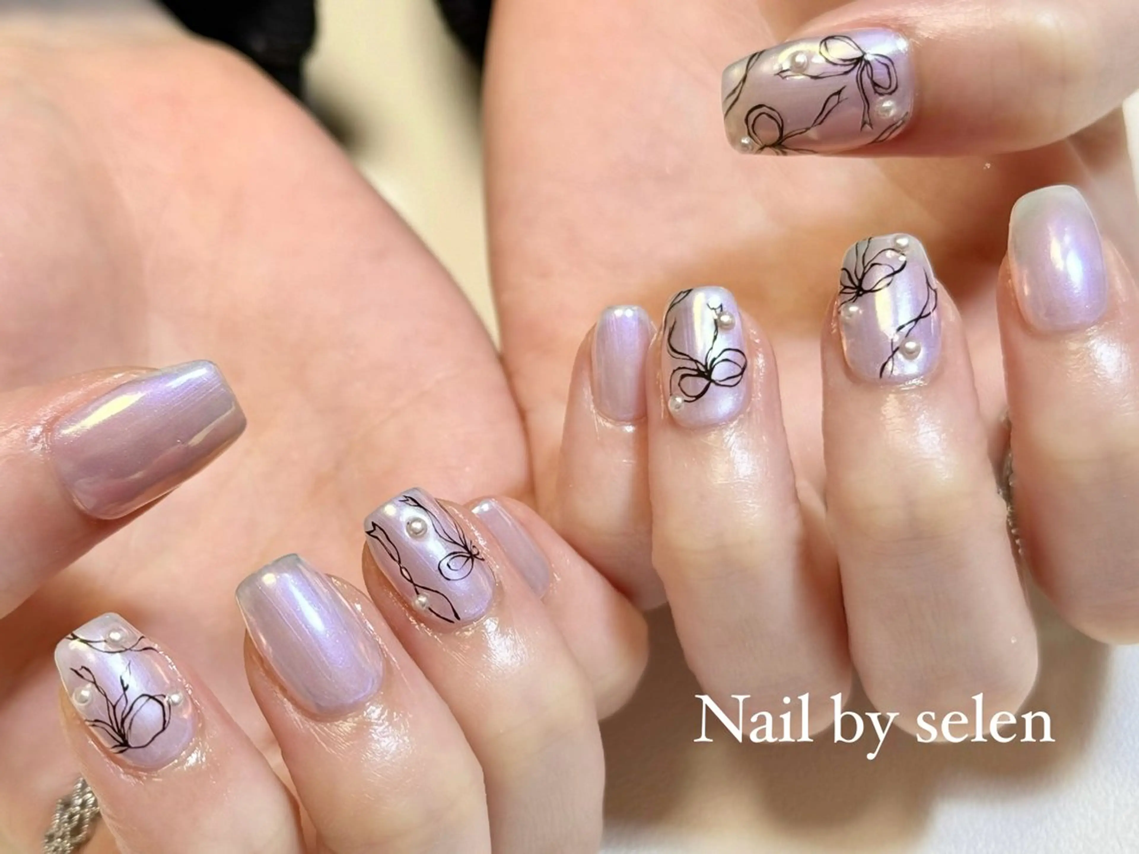 ネイル オーロラネイル リボン スクエアネイル ハンドネイル Nail by selen所属・Nail by selenのネイルデザイン