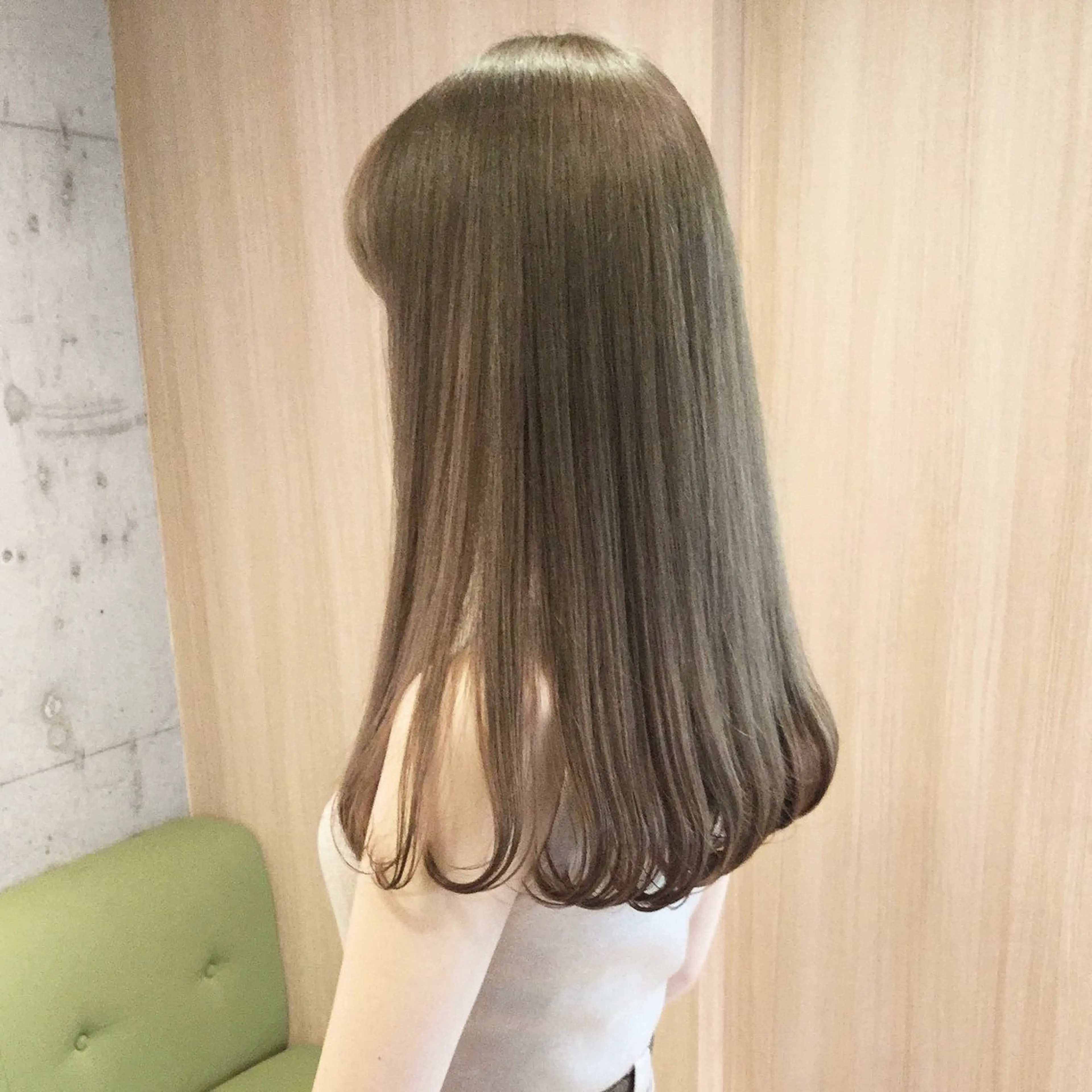 ロング ヘアカラー 小杉真央 🕊🫧のヘアスタイル