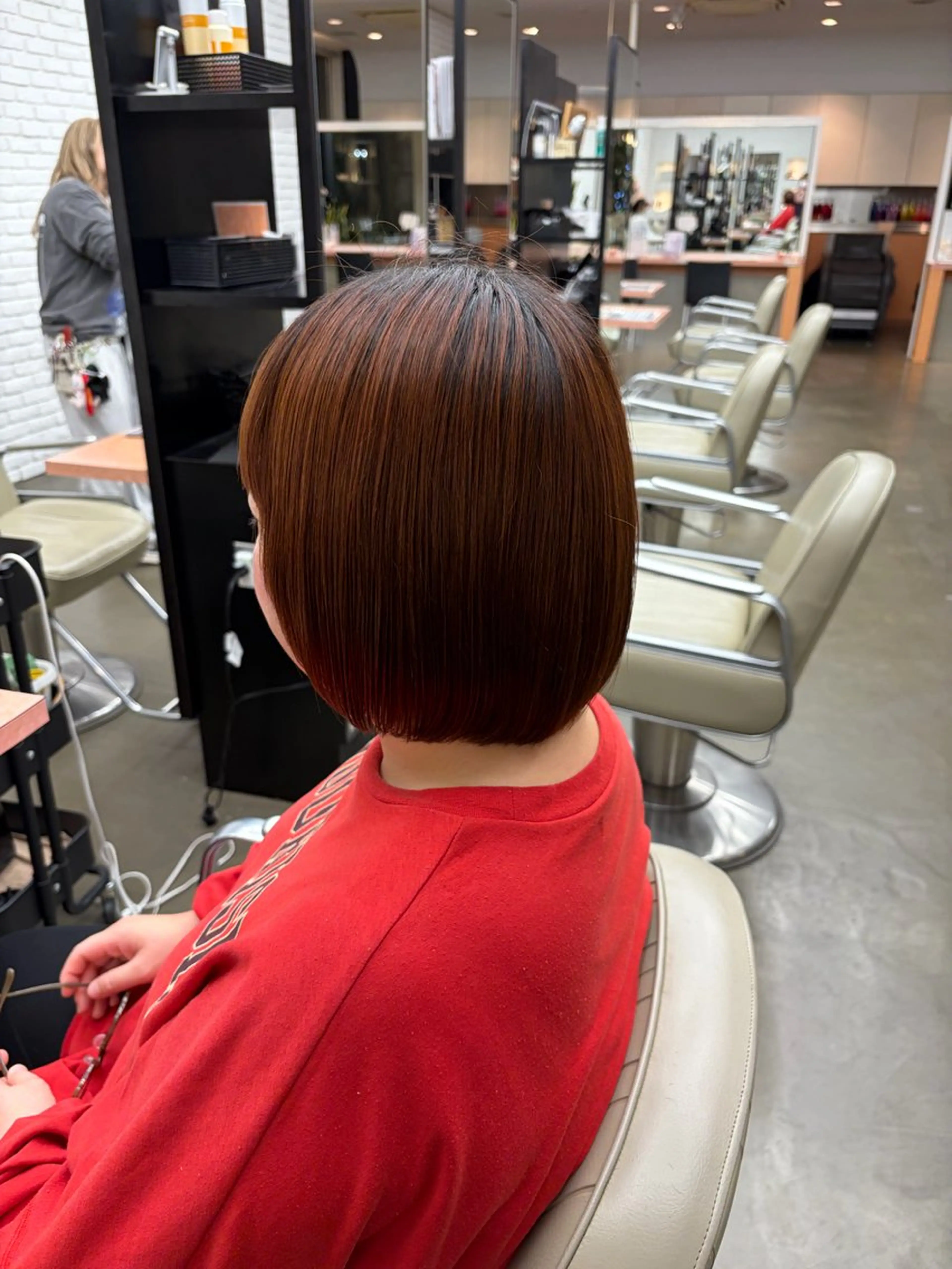 ショート ボブ DIFINOaoyama所属・🎧ayaka/ボブ /透明感カラー🩵のヘアスタイル