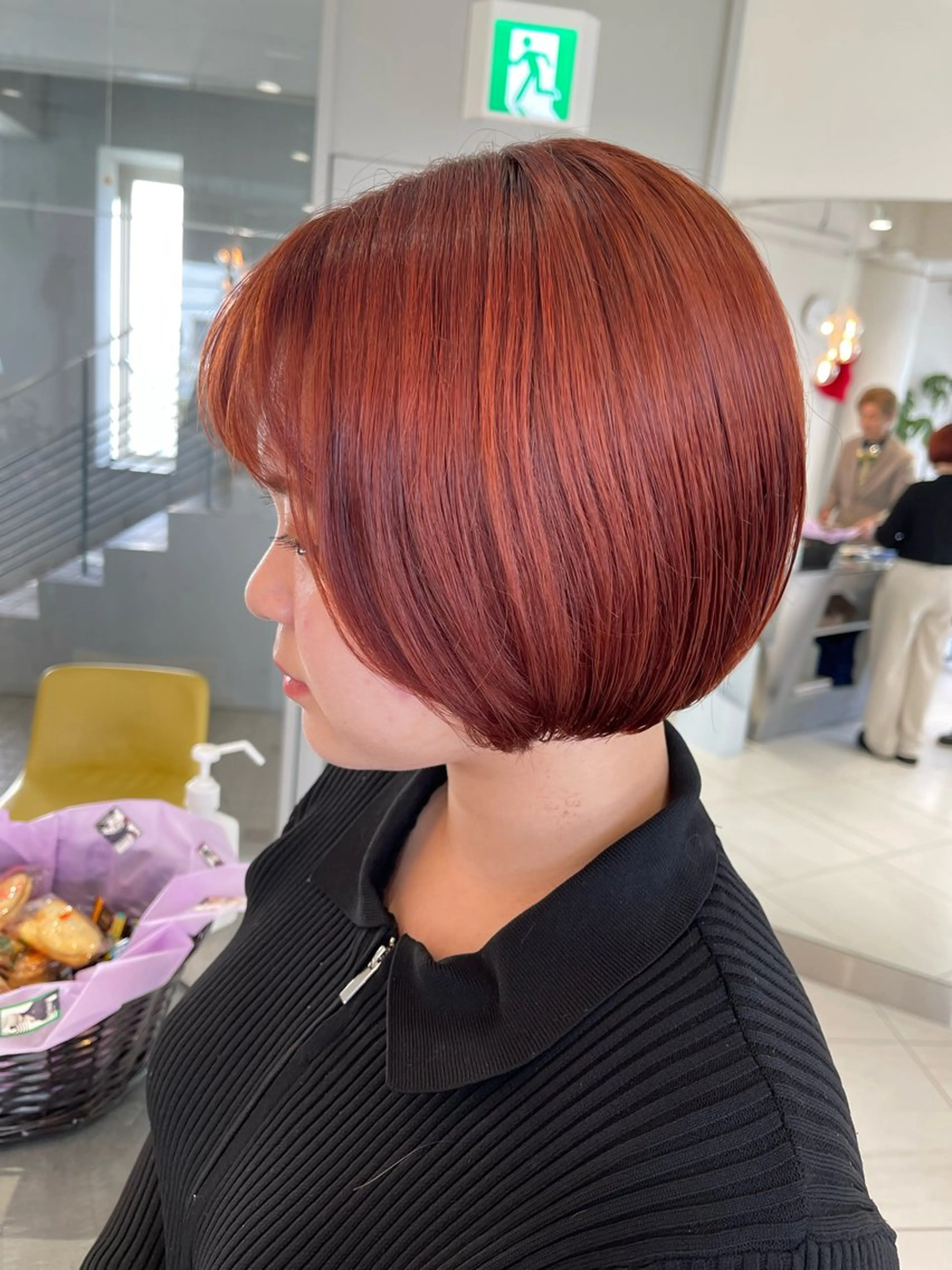 ショート カラー オレンジ オレンジピンク ピンクカラー 由比藤理子 ブリーチカラー🌈のヘアスタイル
