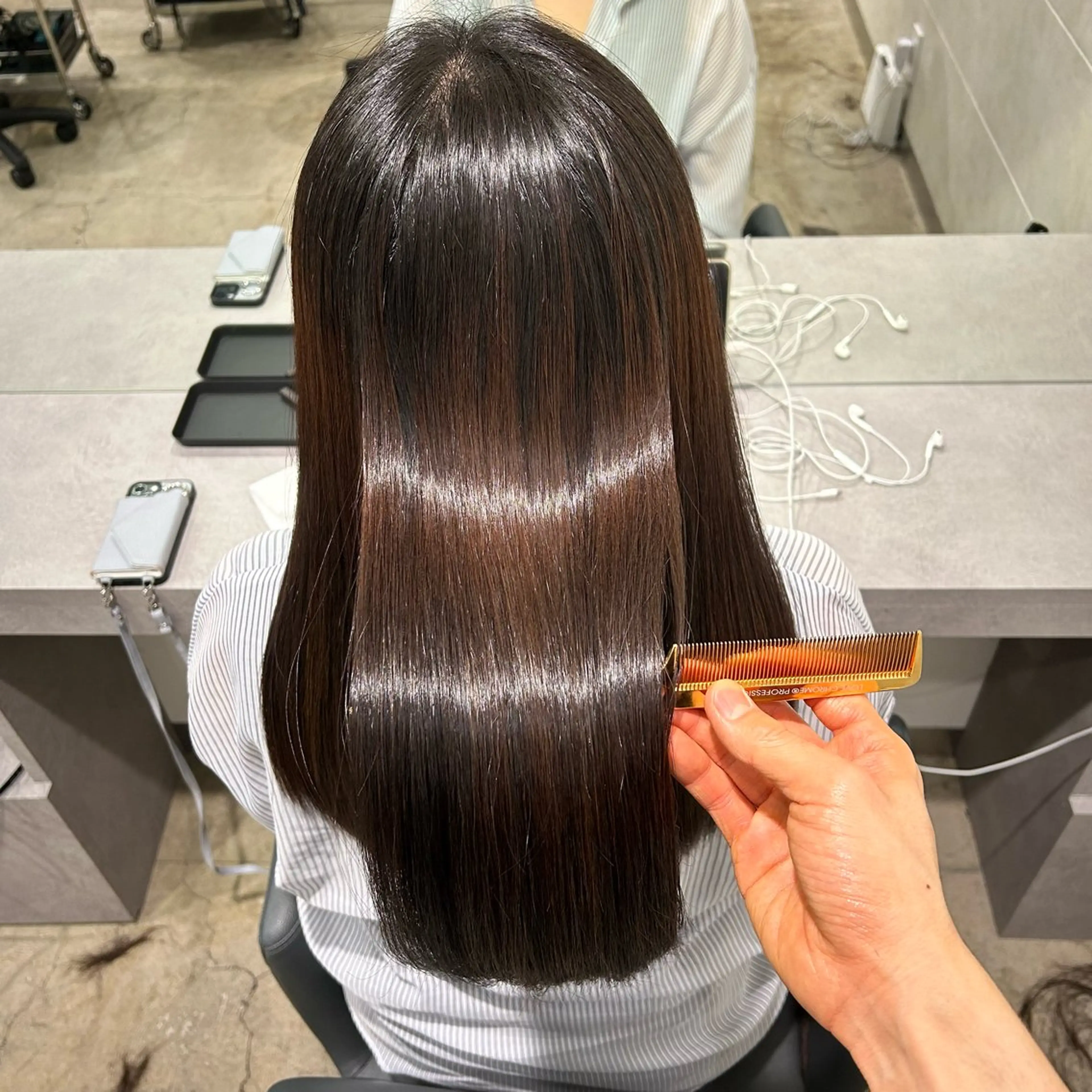 ミディアム 割れ癖も直す髪質改善 美容師✨みやたのヘアスタイル