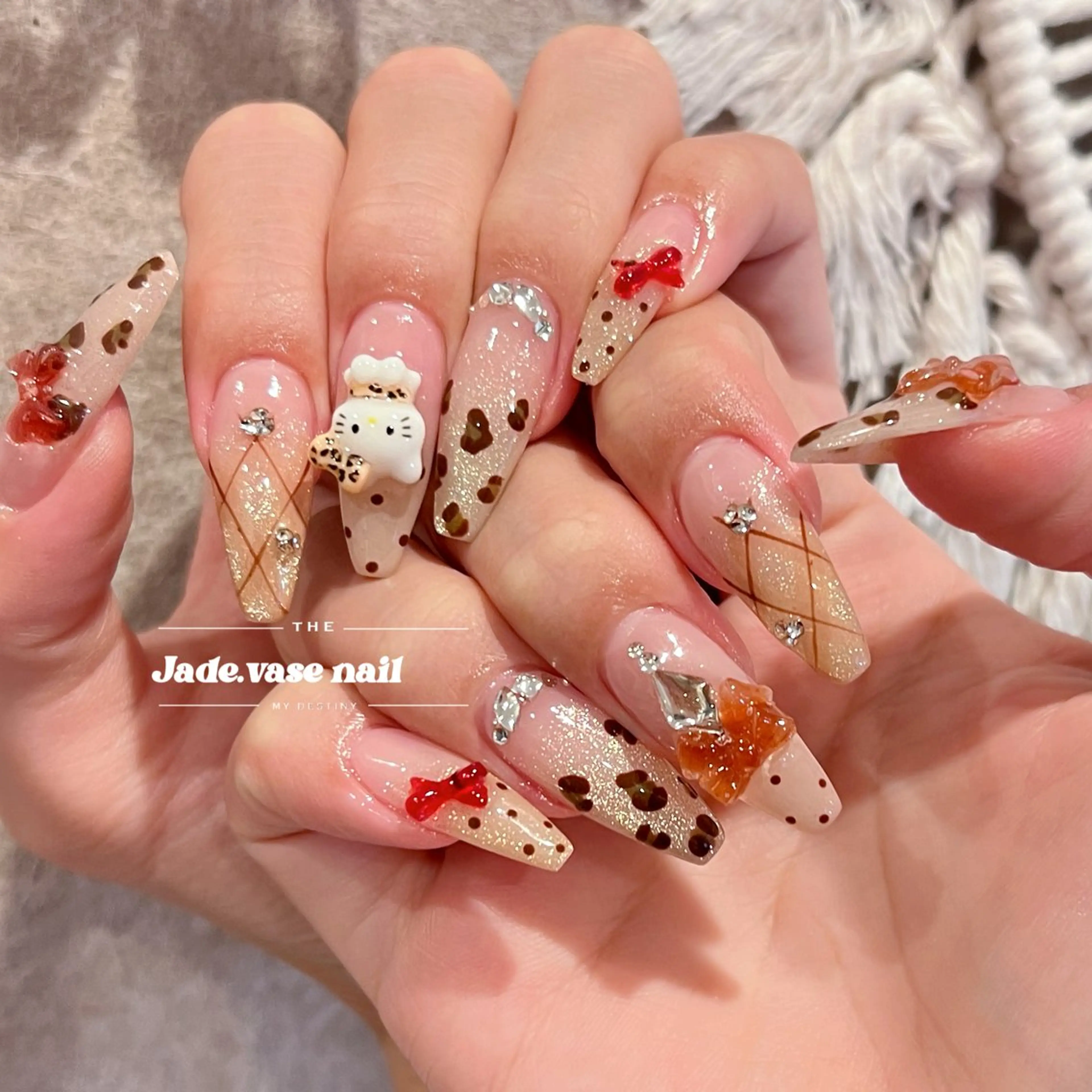 ネイル ハンドネイル ハンドケア ✰Jade.vase 銀座一丁目・東銀座のネイルデザイン