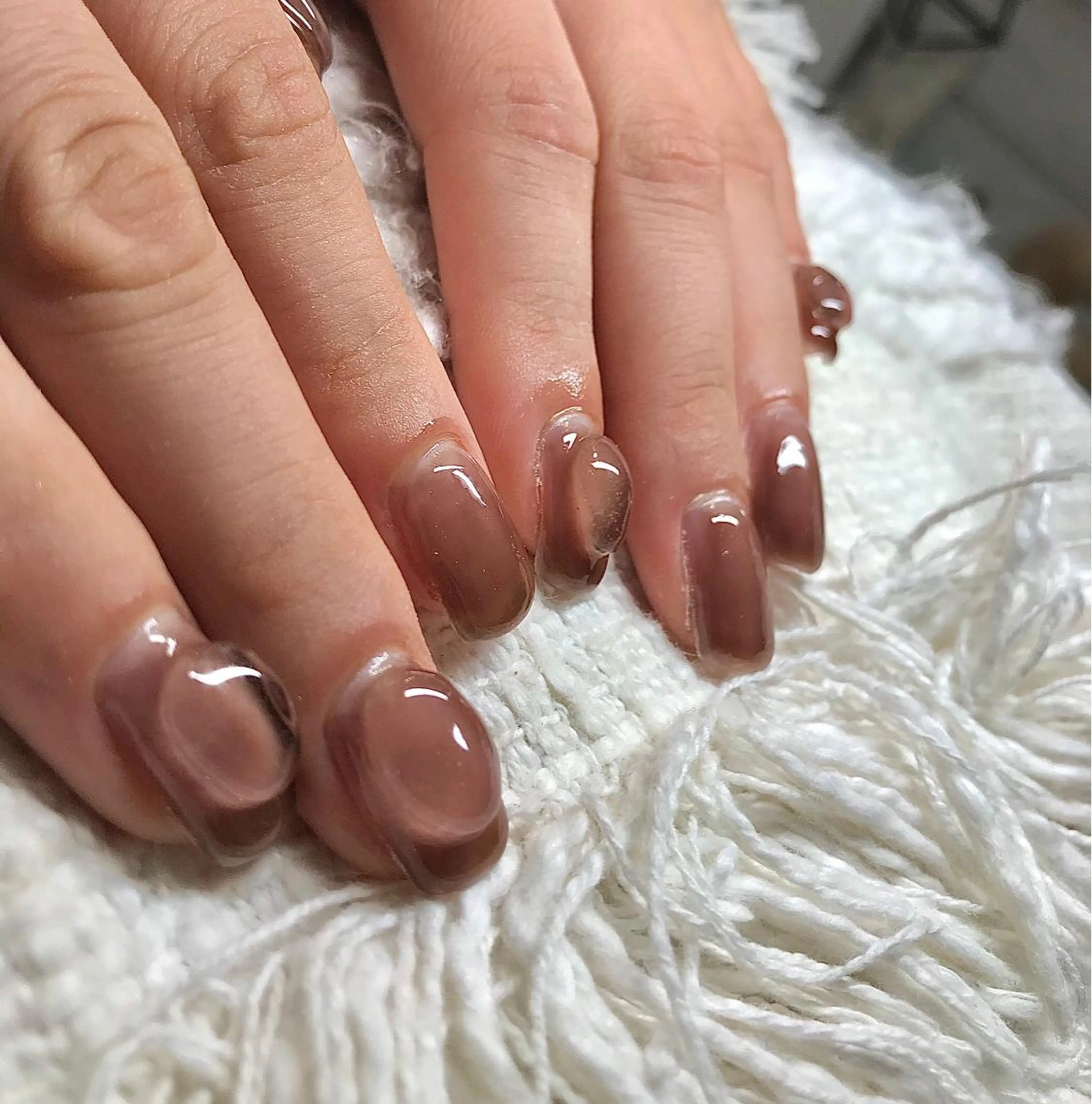 ミディアム カラー パーマ ヘアアレンジ メンズ キッズ ネイル マツエク・マツパ ブラウンカラー シアーブラウン カラーマツエク ブラウン ハンドネイル ハンドケア nail&eye Aoのマツエク・マツパデザイン