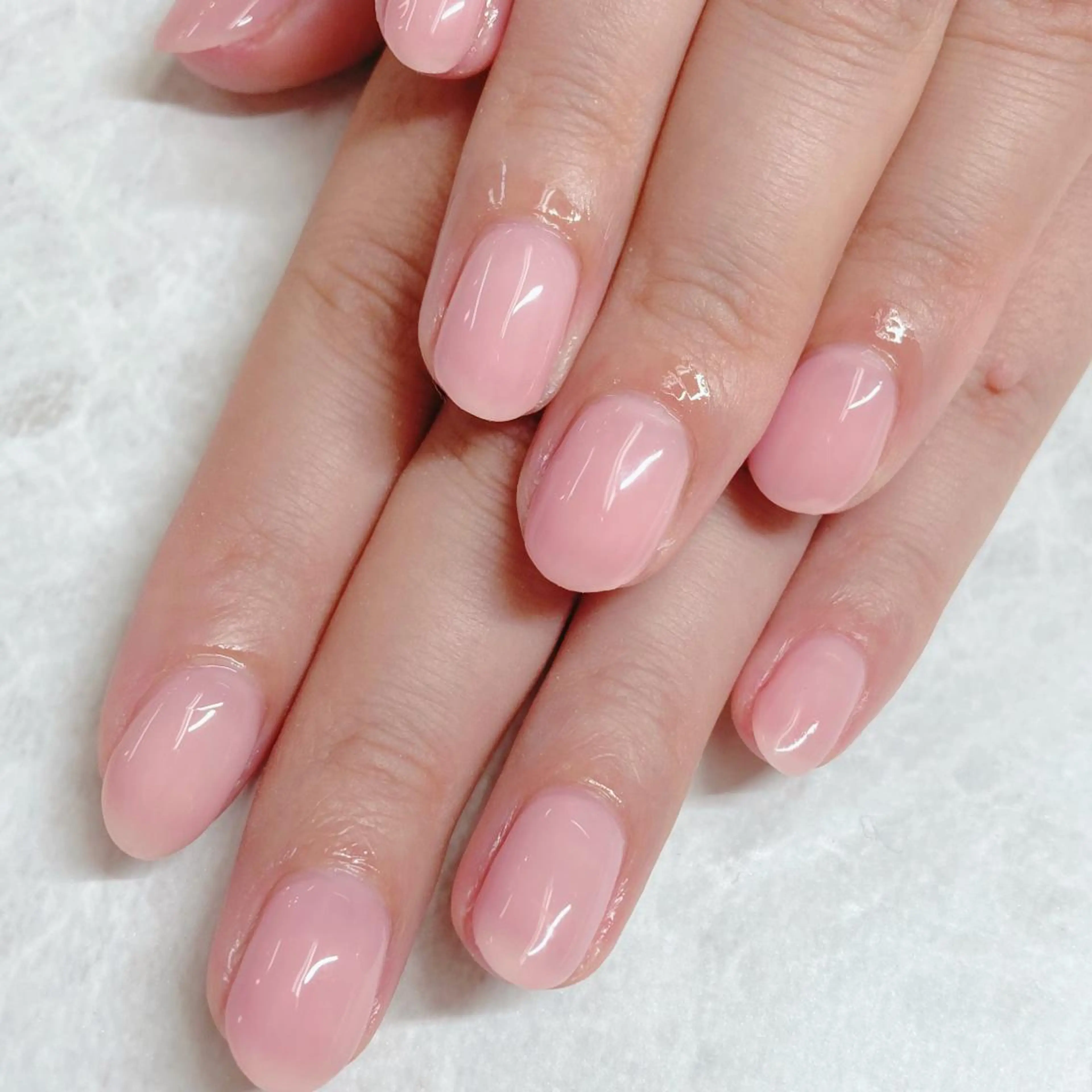 ネイル ワンカラーネイル ハンドネイル RicottEYELASH&NAIL所属・下城 葵のネイルデザイン