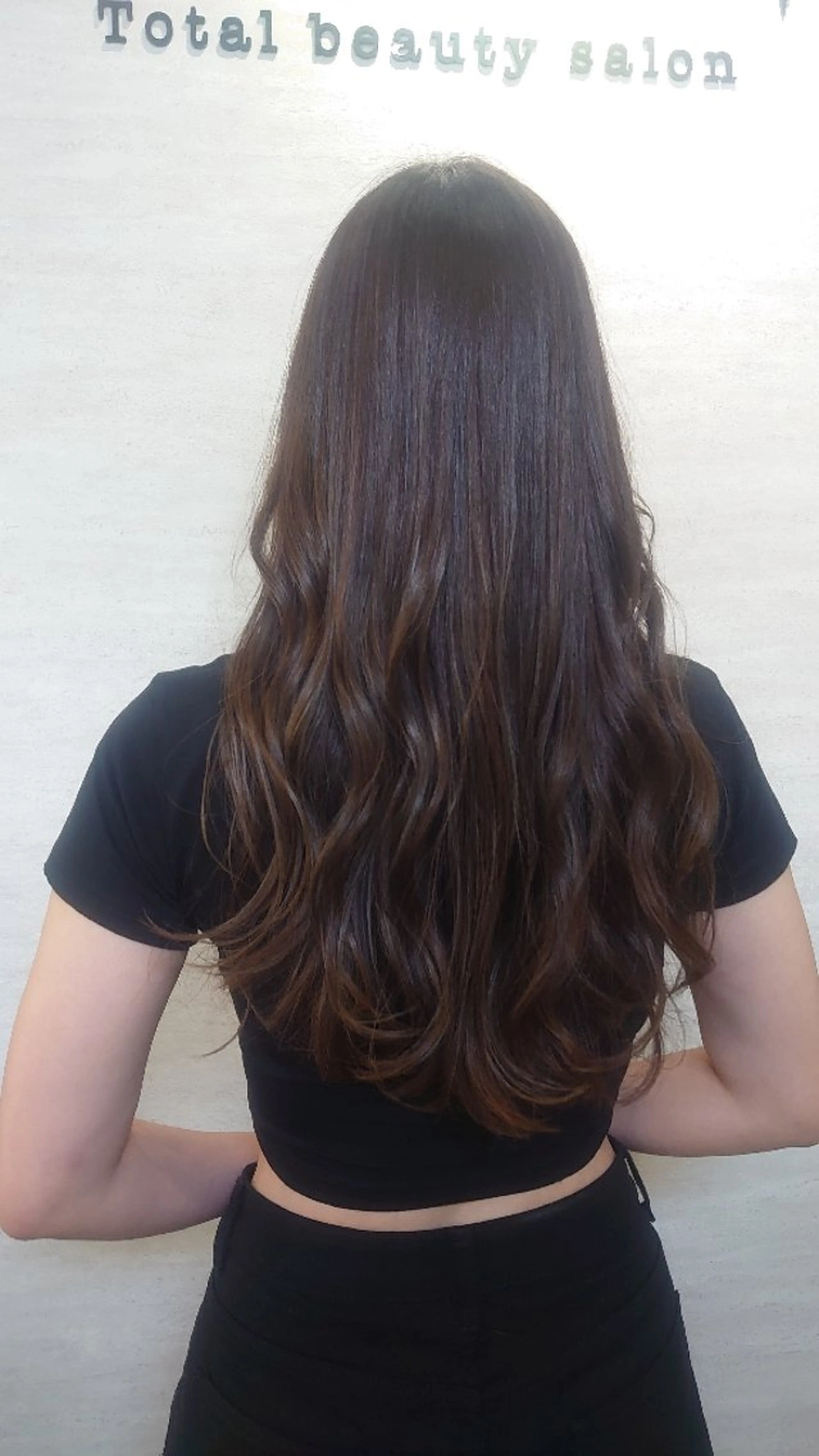 ロング カラー カット ヘアカラー KUGE AKIFUMIのヘアスタイル