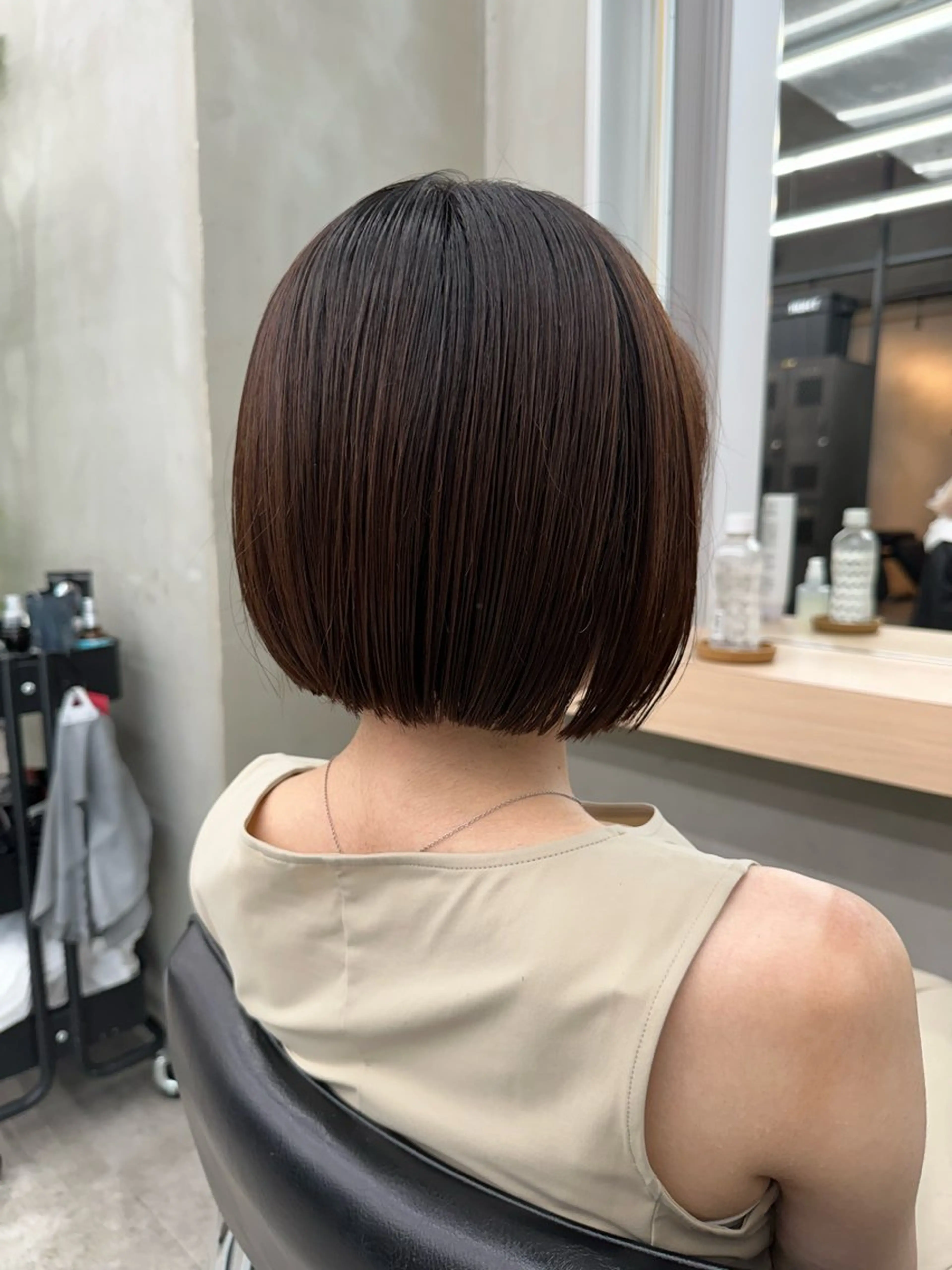 ミディアム カット ヘアカラー 切りっぱなしボブ/ 小顔ボブNANAのヘアスタイル