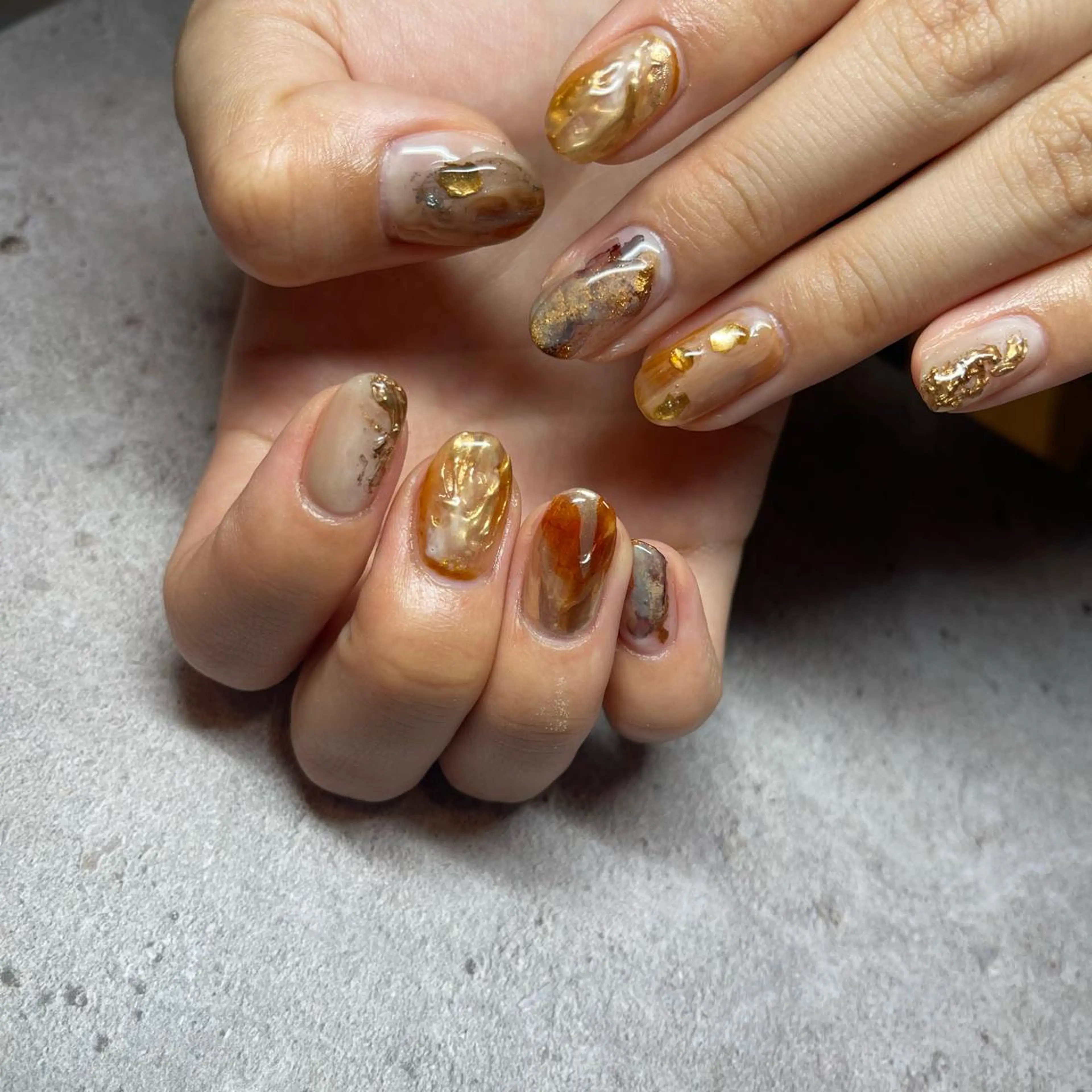 ネイル ブラウン ミラーネイル ニュアンスネイル ハンドネイル らんまnail &Pearlセルフホワイトニング所属・Ranma beautyのネイルデザイン