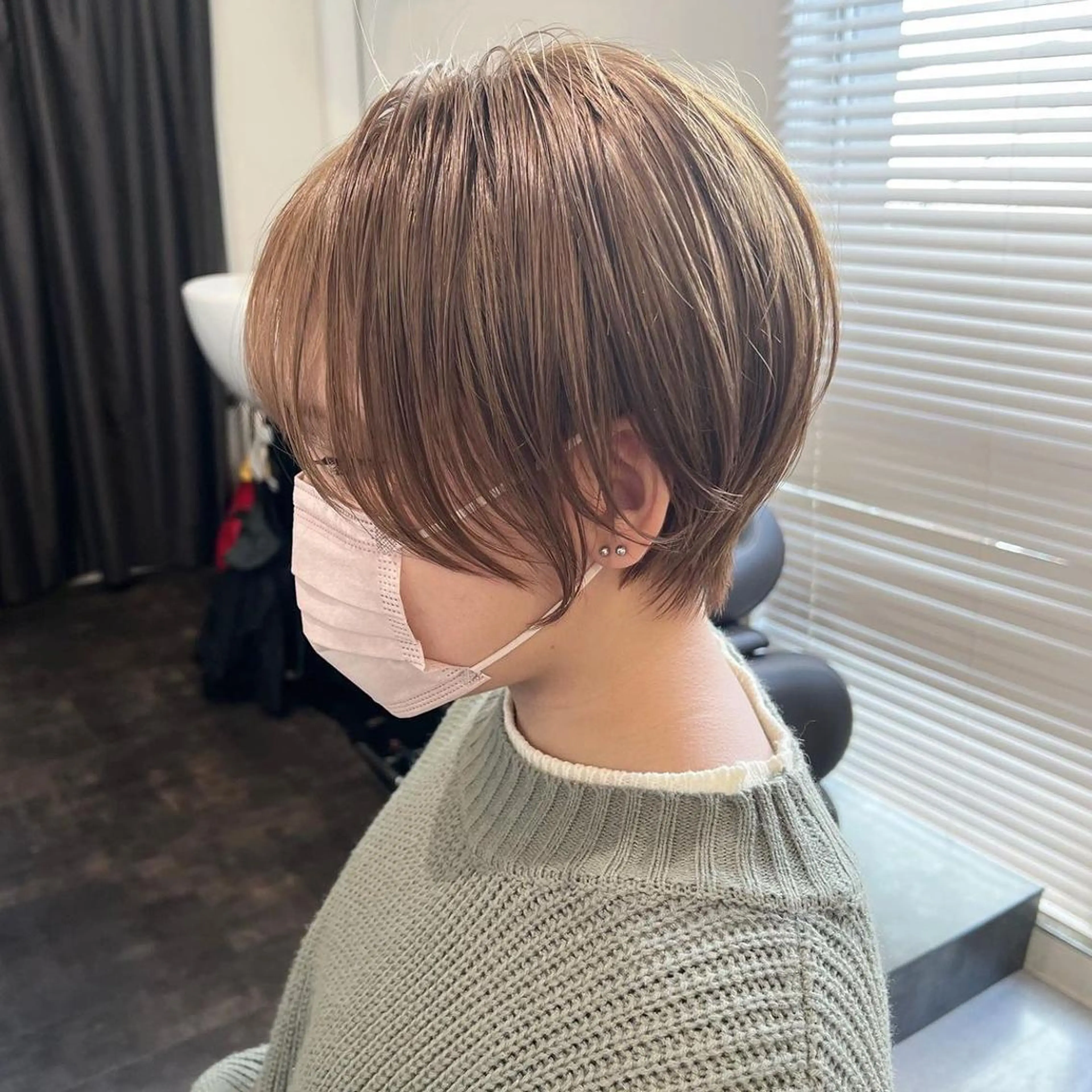 ショート カラー ブリーチ、髪質改善 Noe心斎橋店のヘアスタイル
