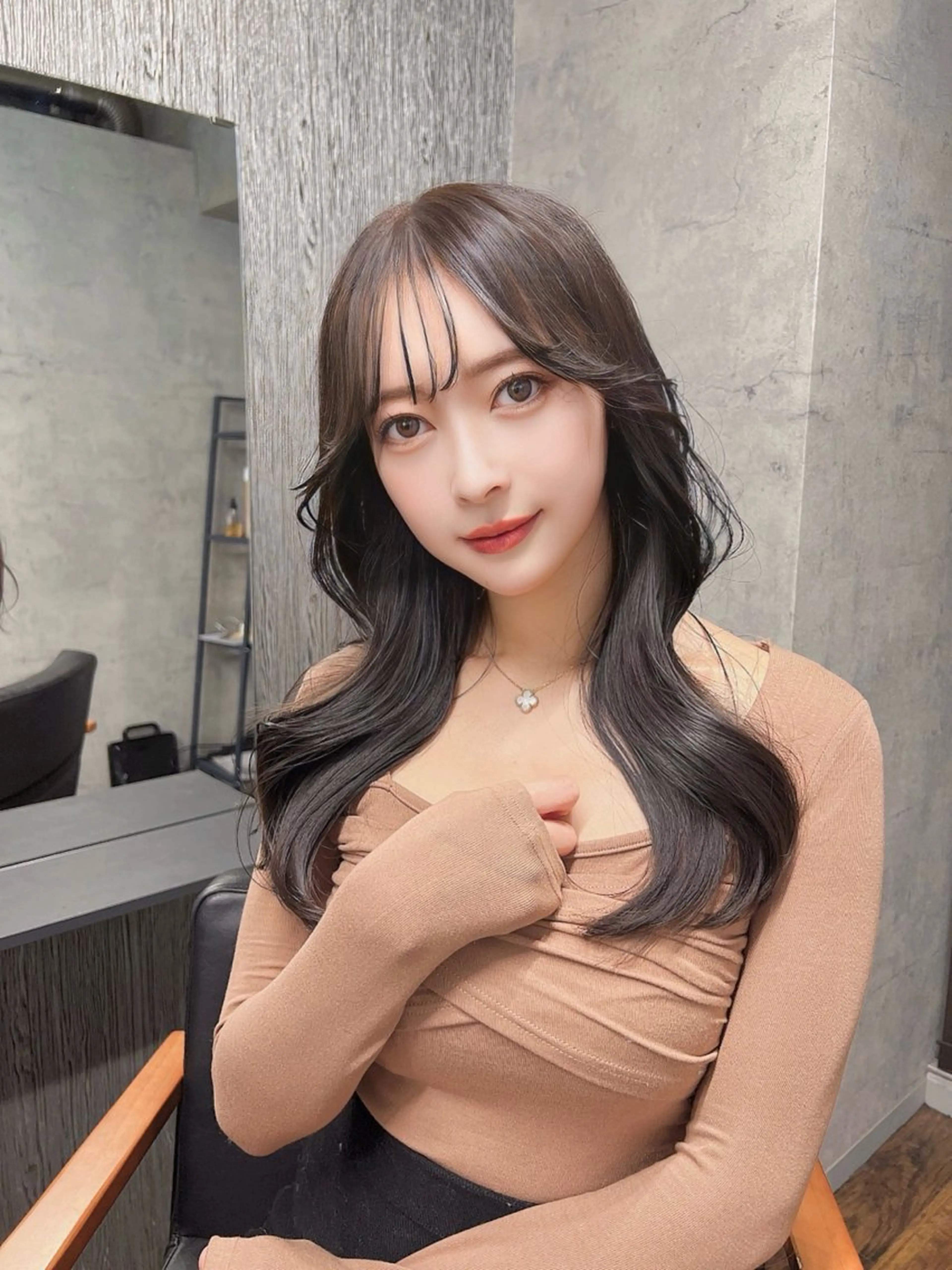 ロング カラー ヘアアレンジ カット ヘアカラー トリートメント ヘッドスパ ヘアセット 韓国レイヤー/ 顔周り💕田中将吾のヘアスタイル