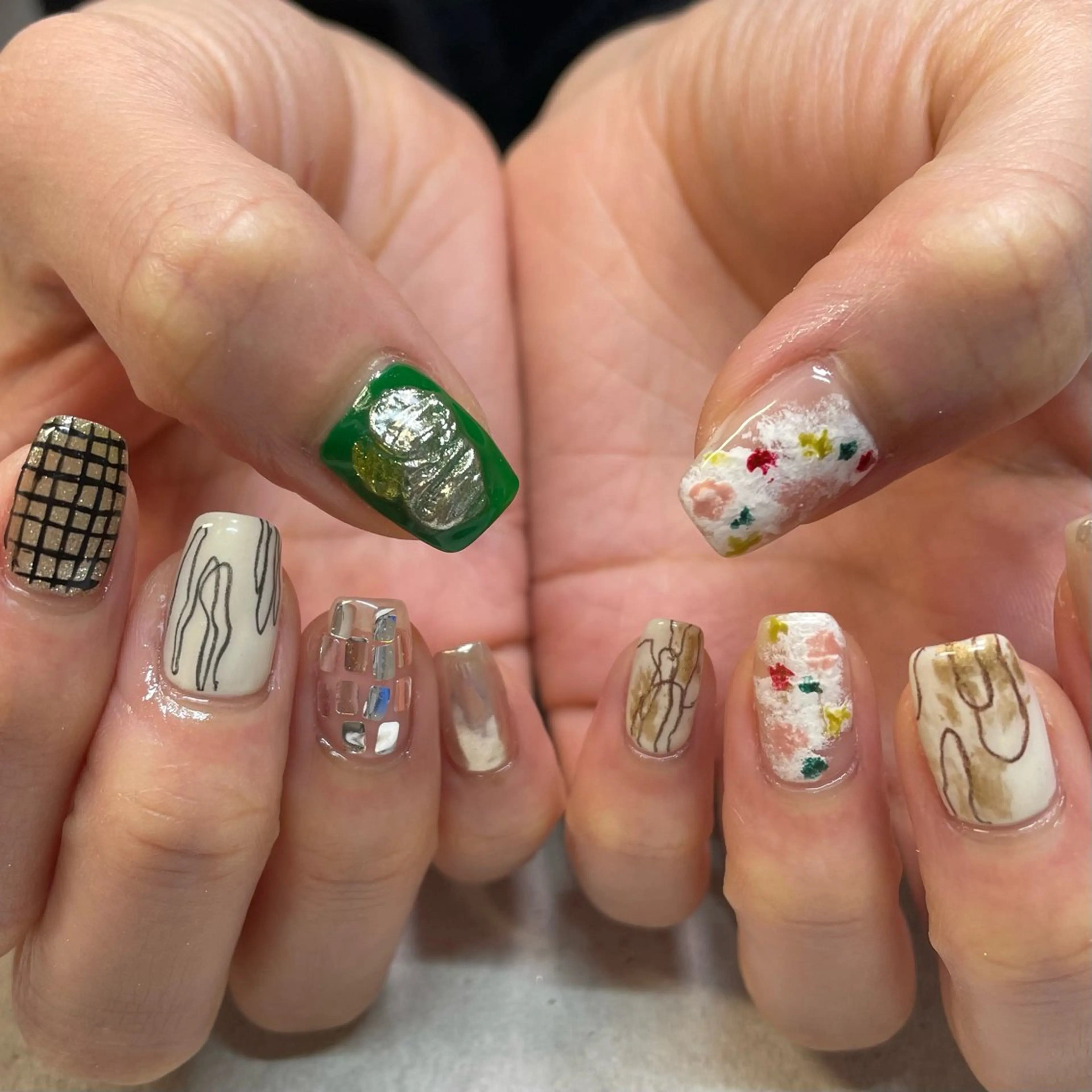 ネイル ハンドネイル _ amiのネイルデザイン