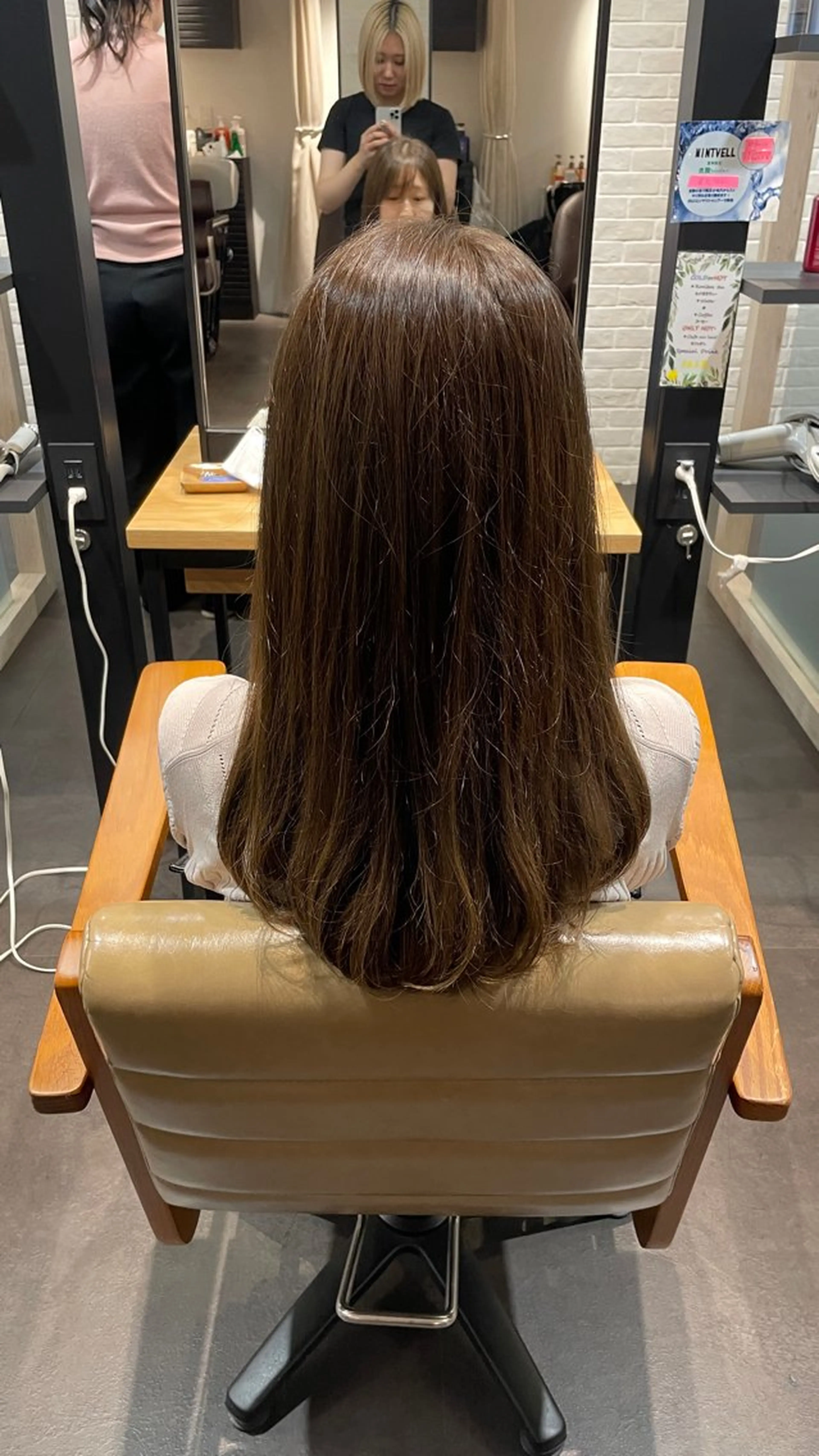 ロング アッシュ ヘアカラー りん/神楽坂 English okのヘアスタイル