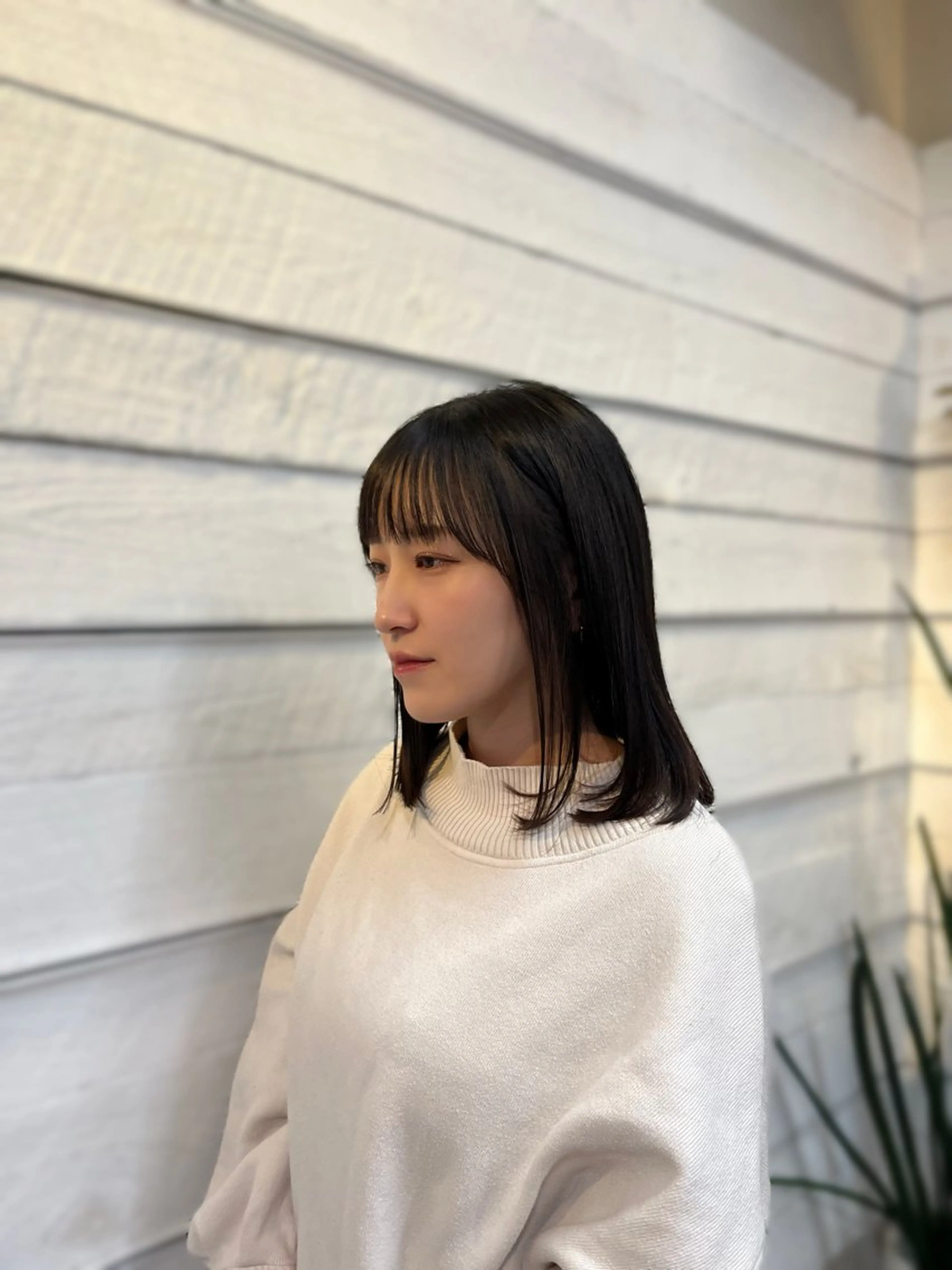 ミディアム 顔周りカット 松島 綾子のヘアスタイル