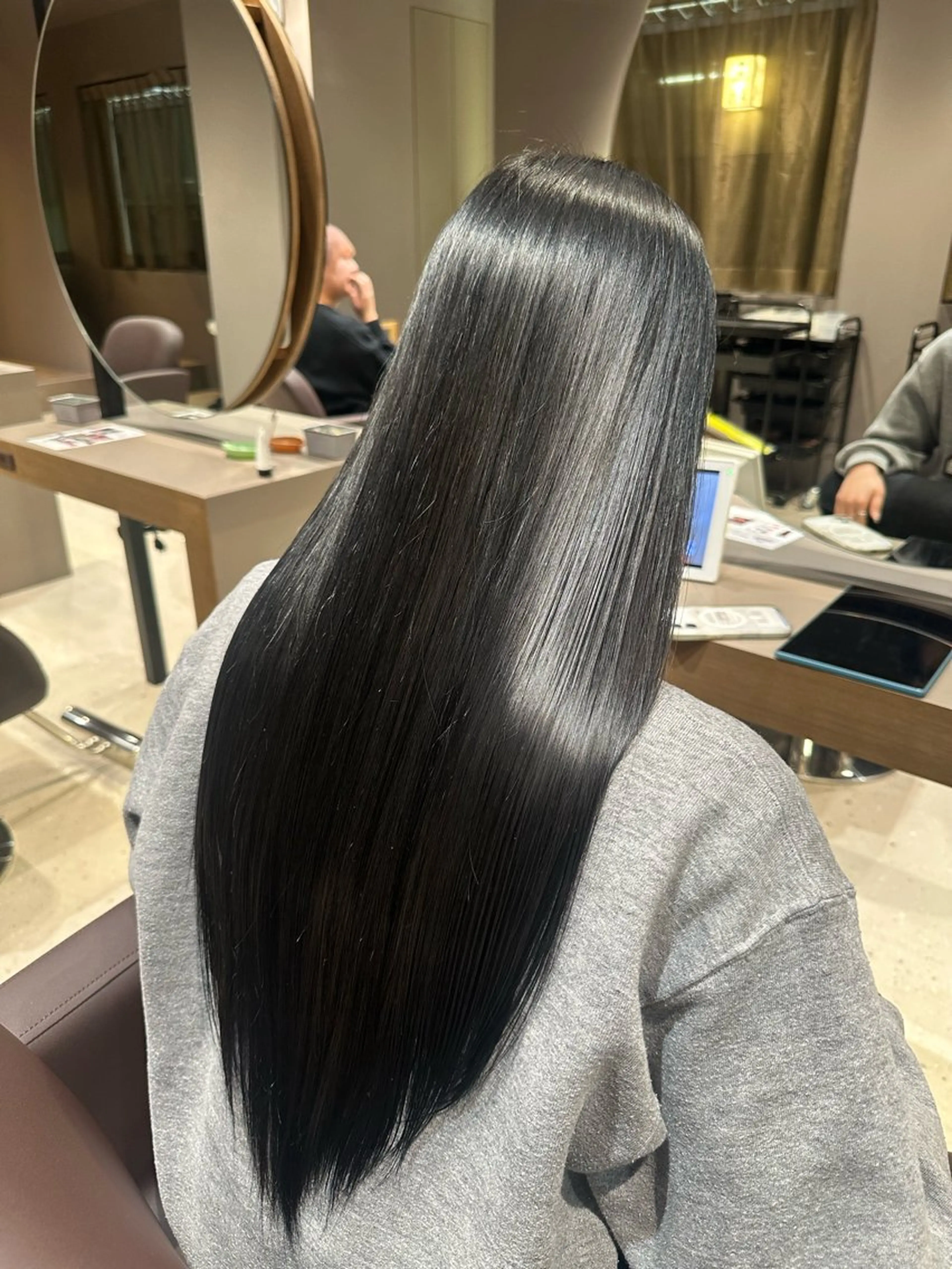 カラー ヘアカラー トリートメント 🖤ྀི渡邉 あみか🖤ᩚのヘアスタイル