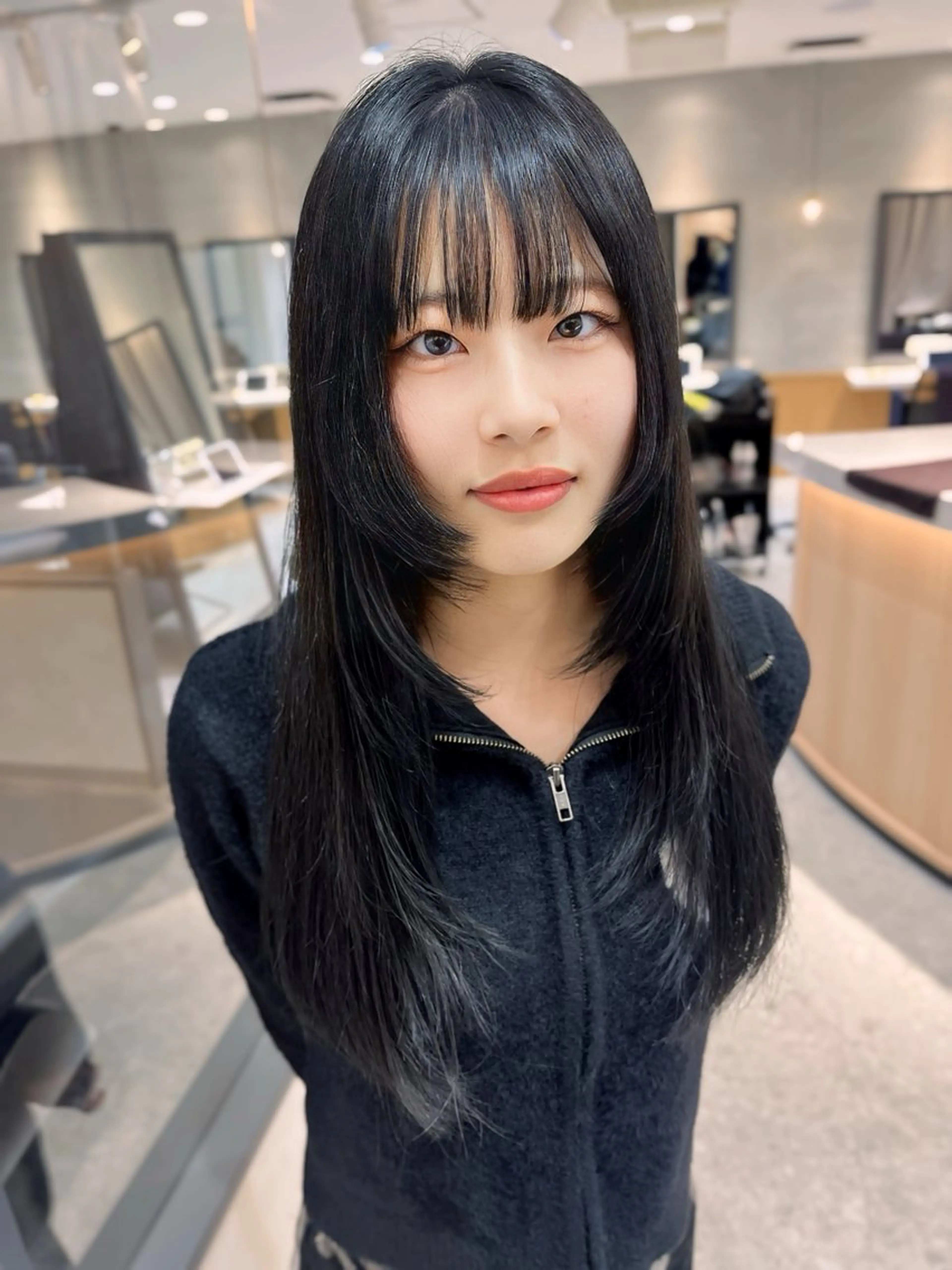 ロング カラー トリートメント 韓国🇰🇷レイヤー 透明感/秀瑛🩶のヘアスタイル