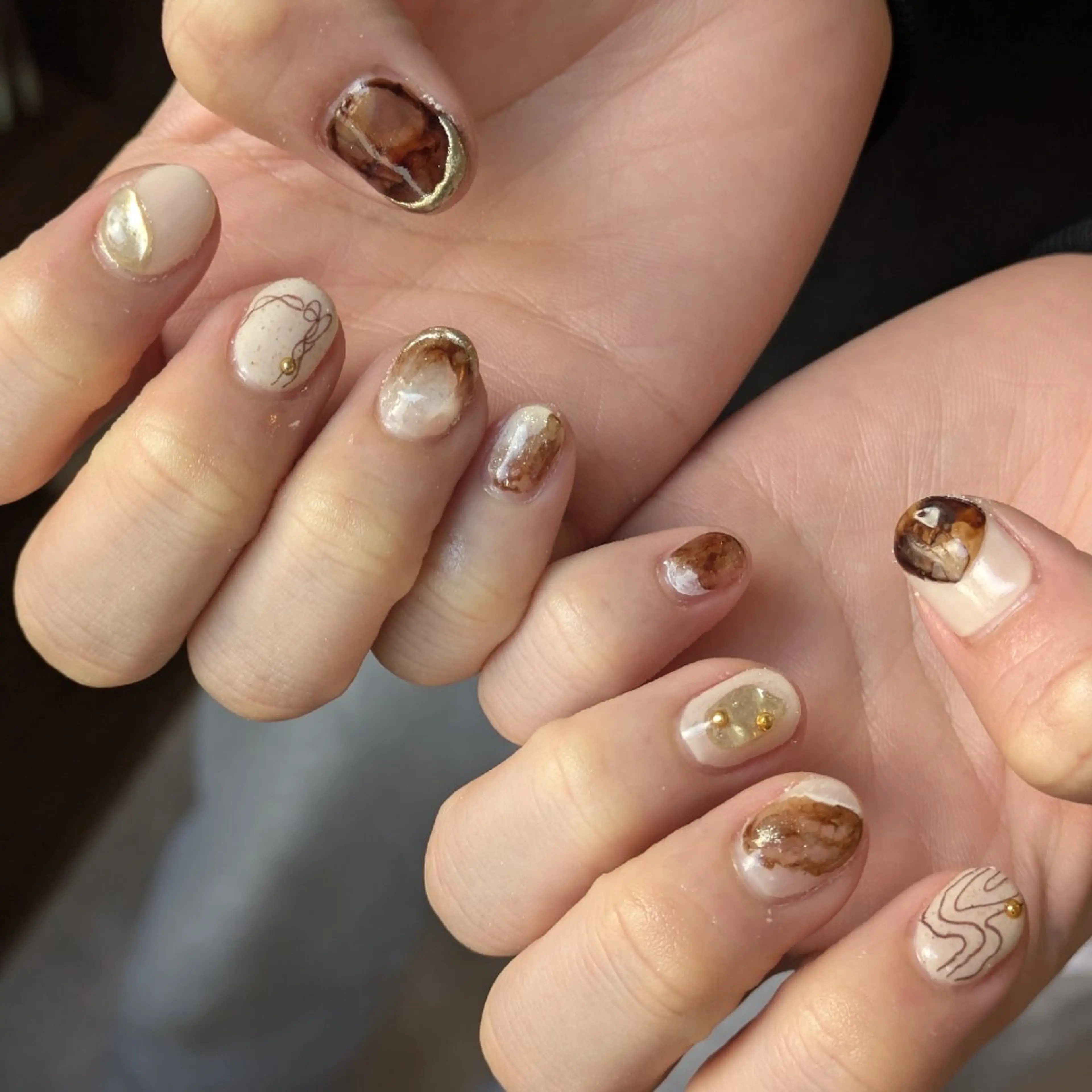 ネイル ニュアンスネイル ニュアンスネイル 【新宿三丁目】AMIのネイルデザイン