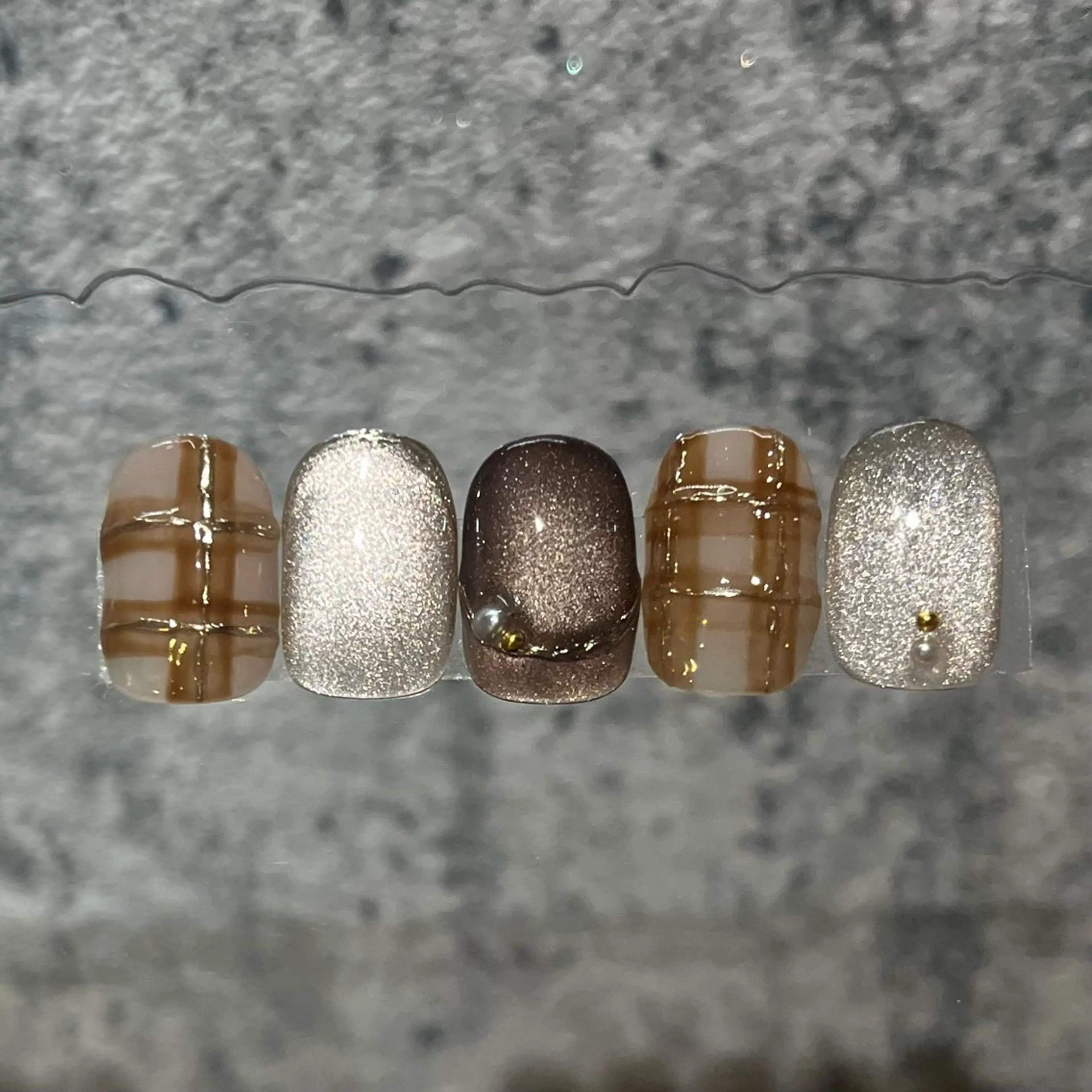 ネイル ハンドネイル MORE-NAIL所属・Miki. MORE -NAILのネイルデザイン