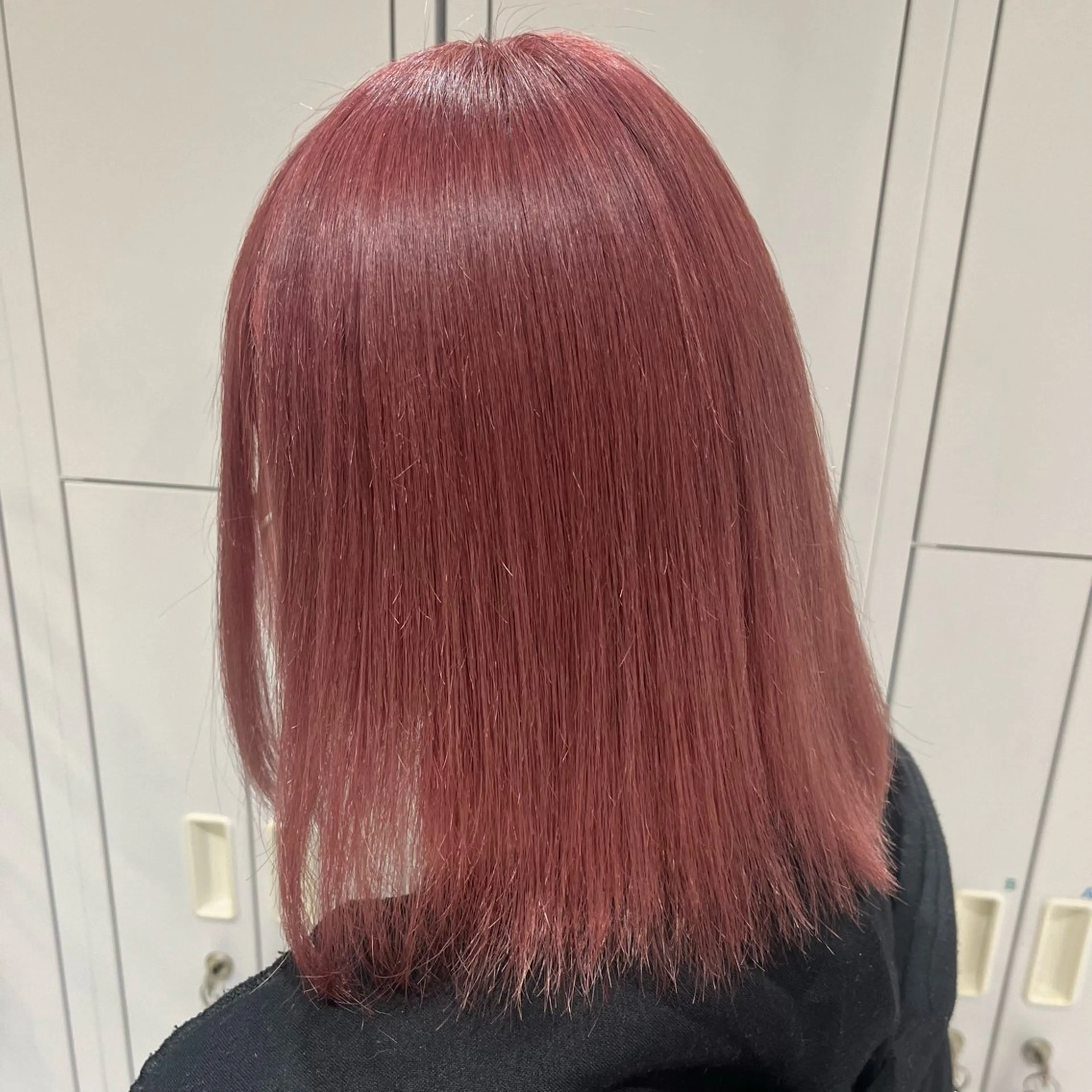 ミディアム カラー ベージュカラー ブリーチ ハイトーンカラー ピンクカラー ピンクベージュ 💖ブリーチ/暖色 𝐘𝐮𝐢💖のヘアスタイル