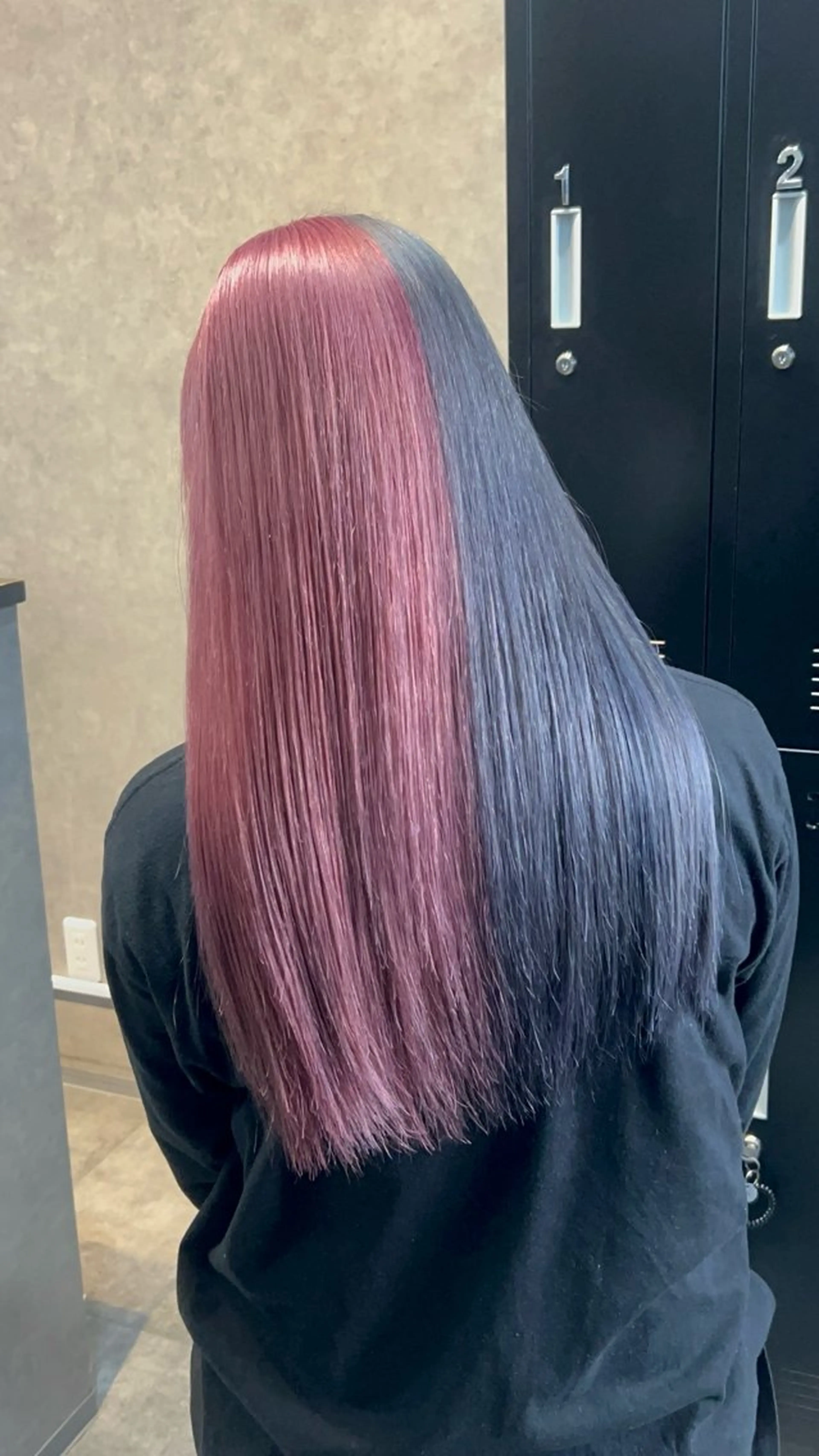 ロング カラー ツートーンカラー ヘアカラー トリートメント Roots所属・miharu‪‪/ ハイトーン/複雑履歴のヘアスタイル